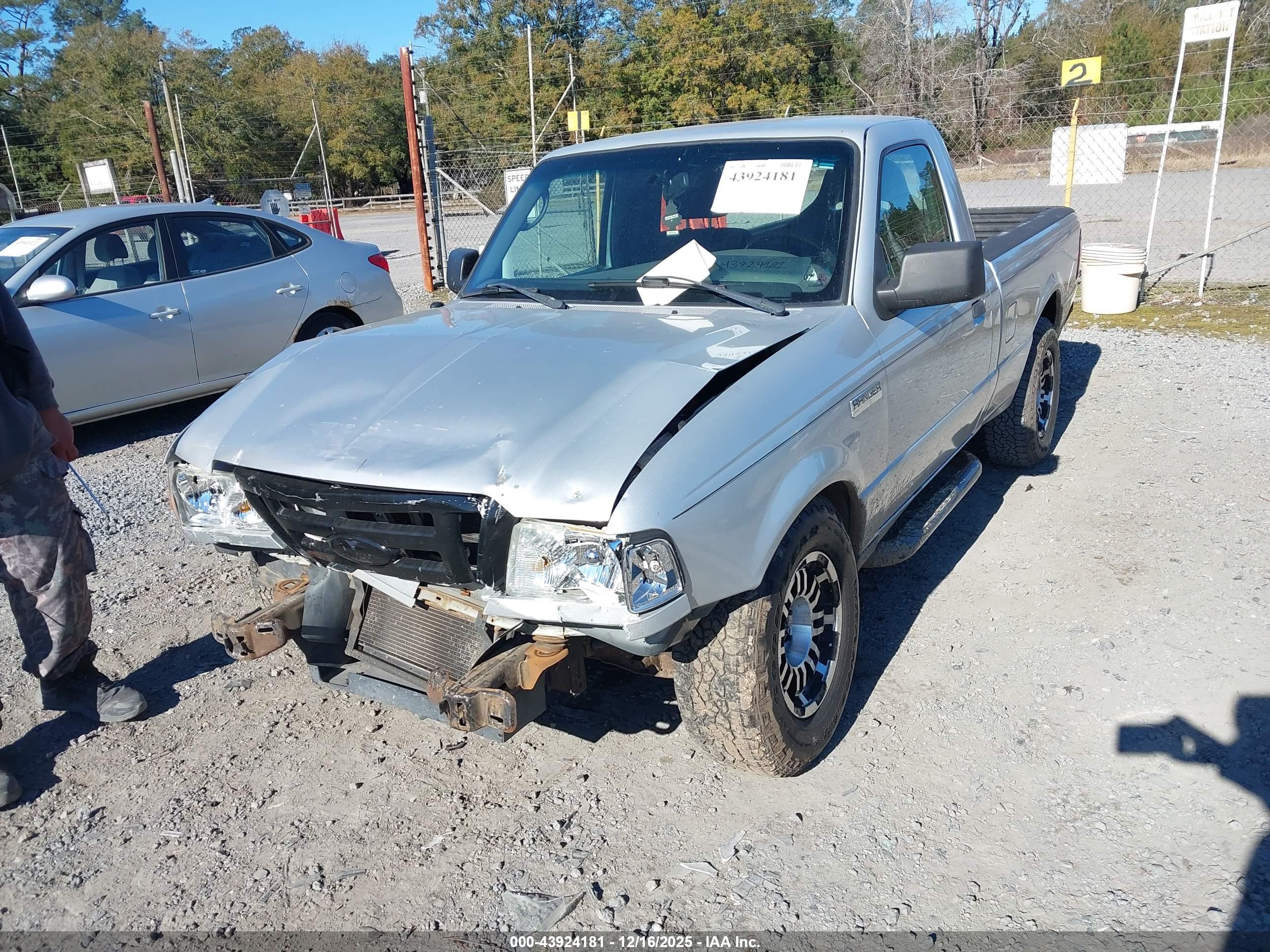 FORD RANGER image 6