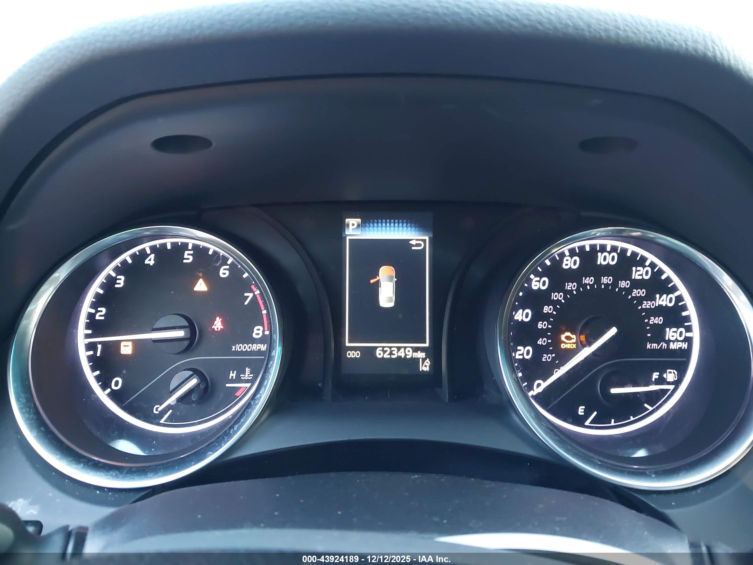 TOYOTA CAMRY image 7