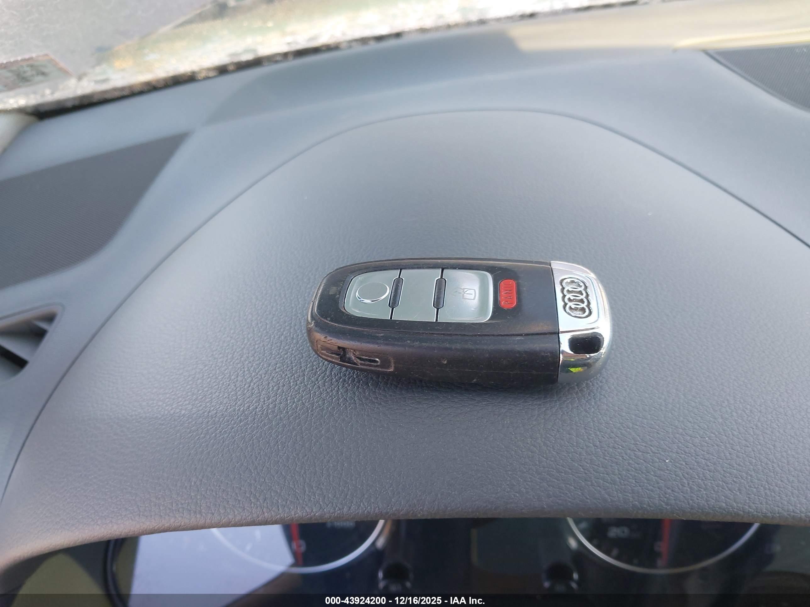 AUDI Q5 image 11