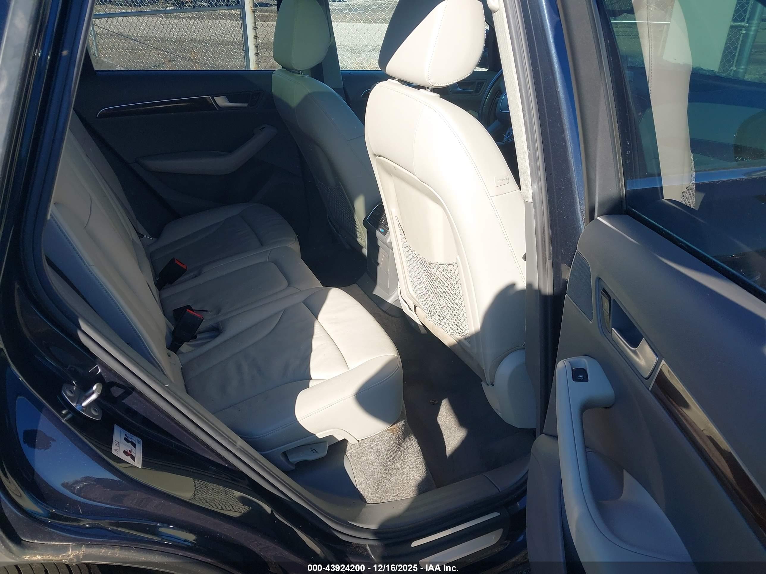 AUDI Q5 image 8