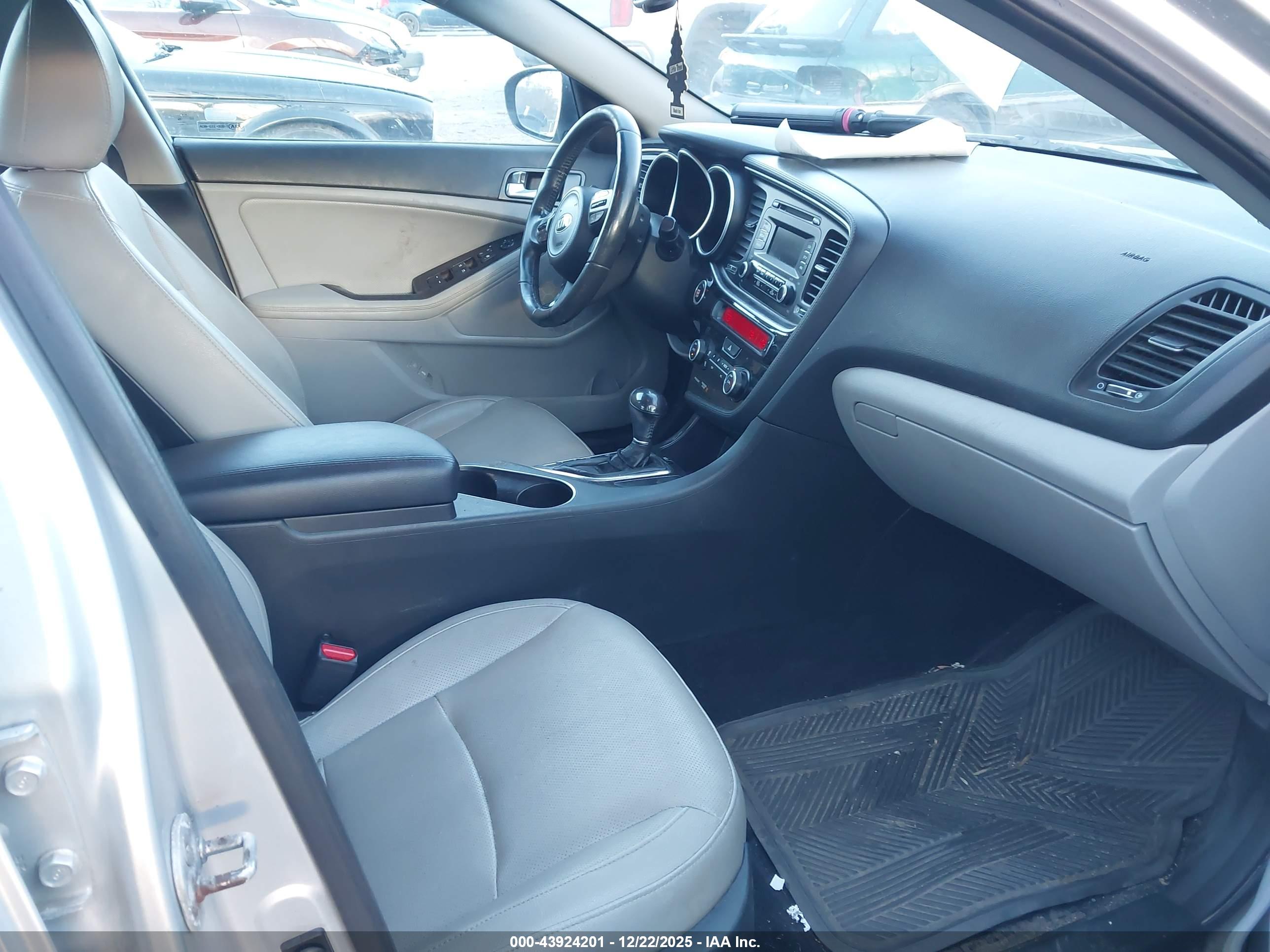KIA OPTIMA image 5