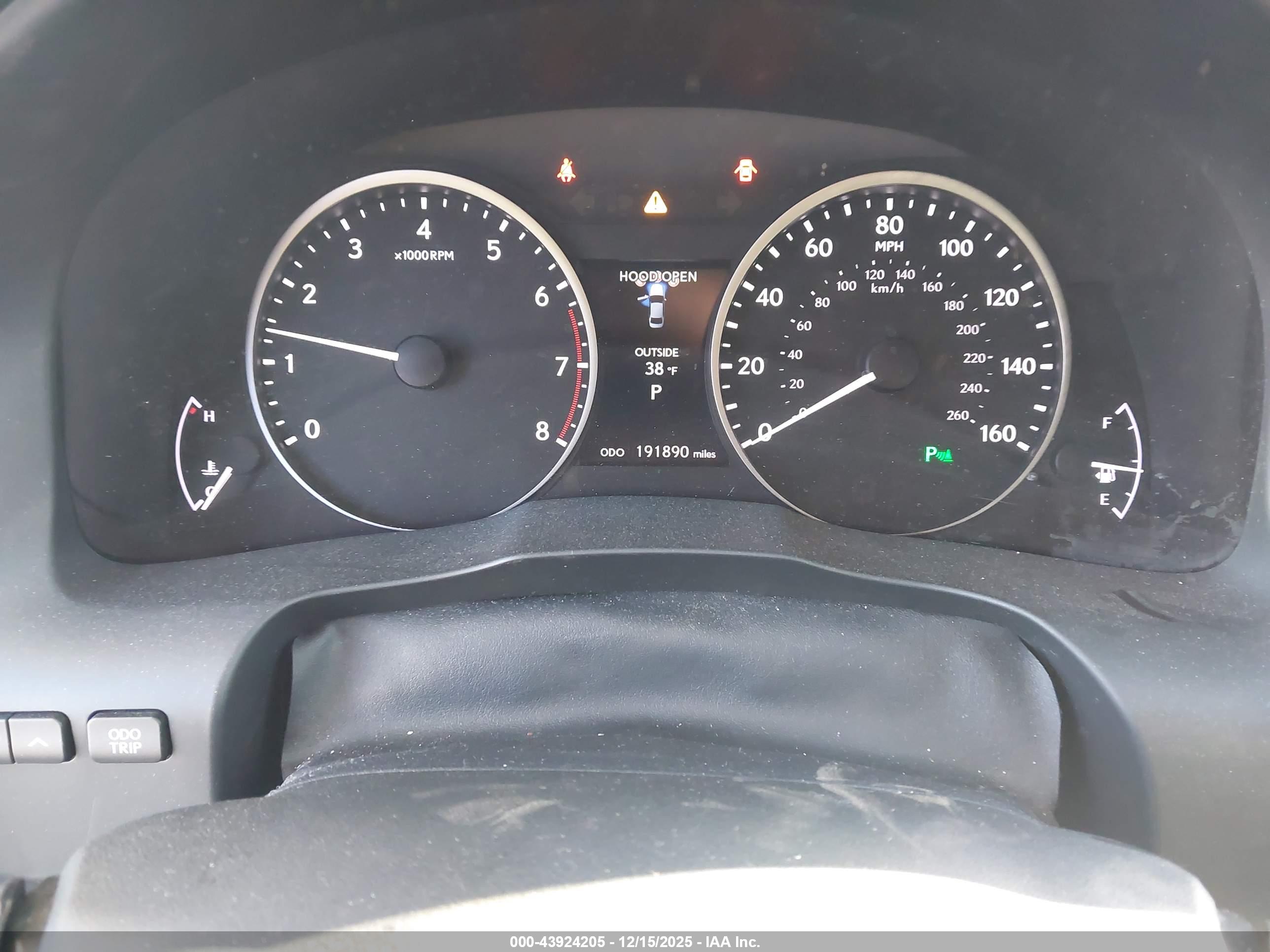 LEXUS ES image 7