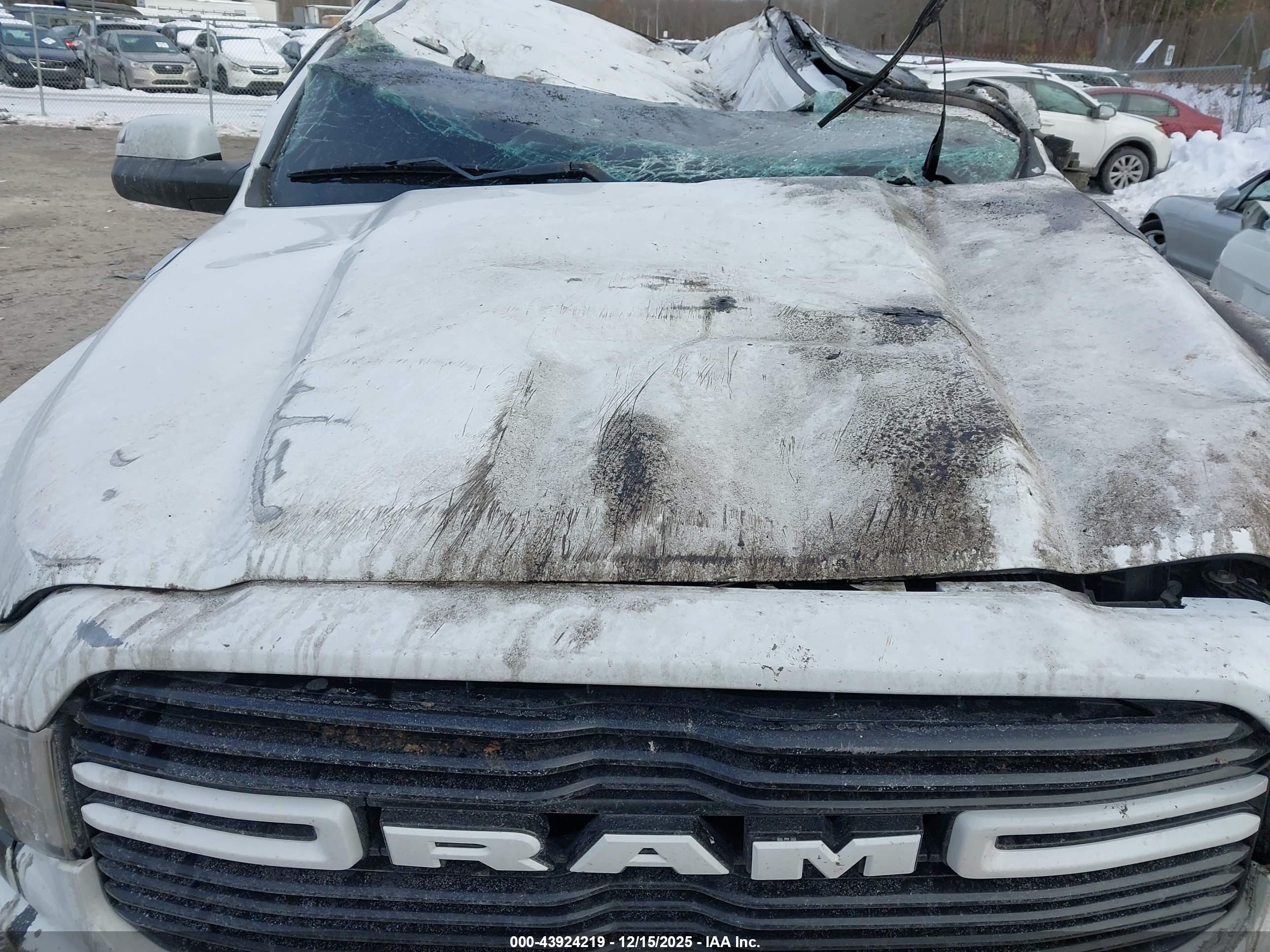 RAM 2500 image 10