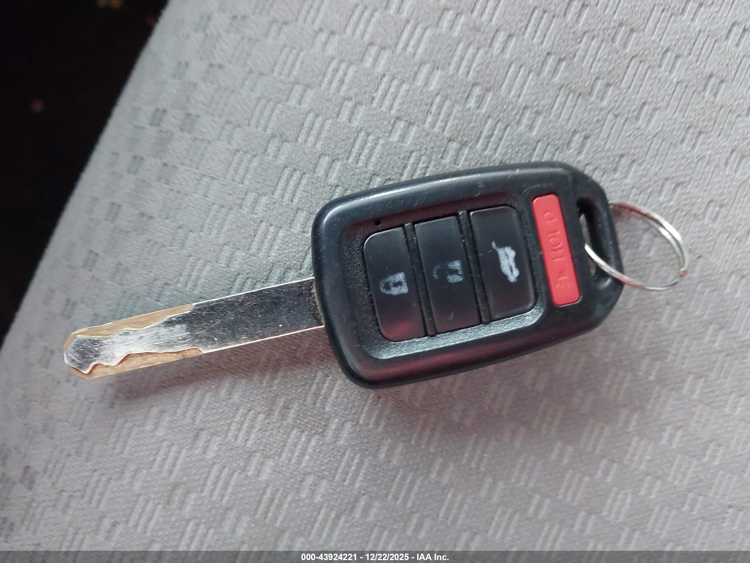 HONDA CR-V image 11