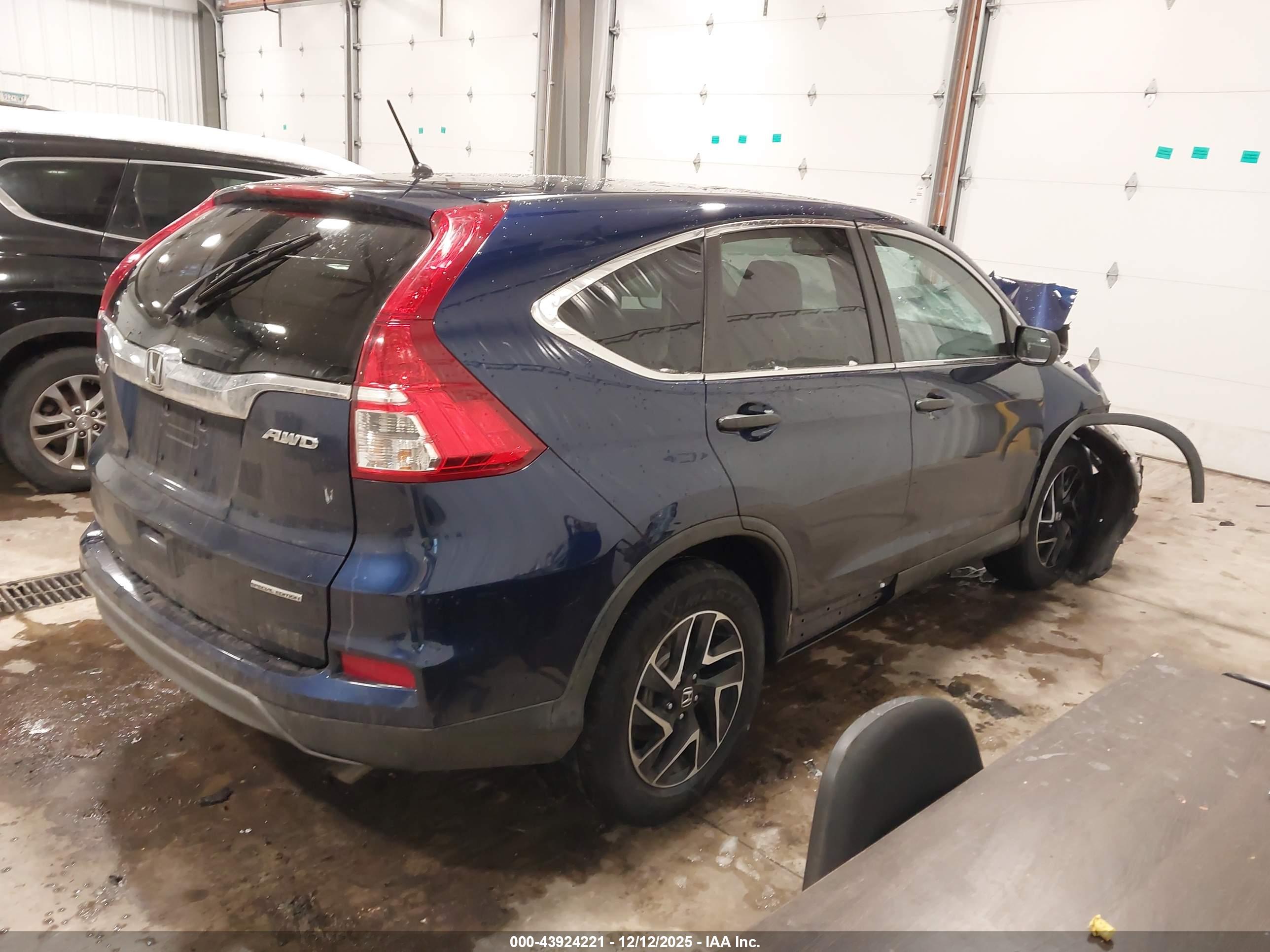 HONDA CR-V image 4