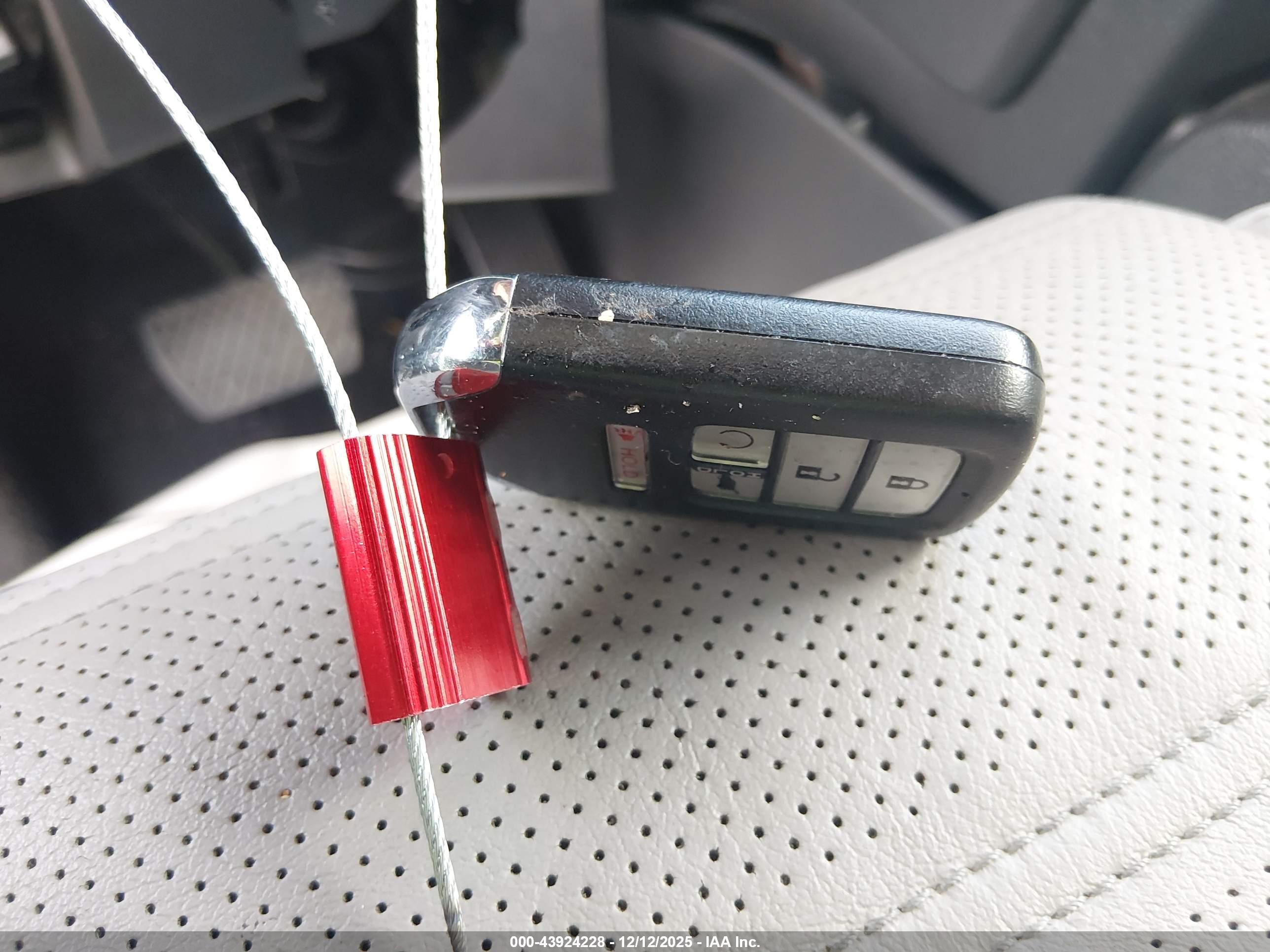 HONDA CR-V image 11