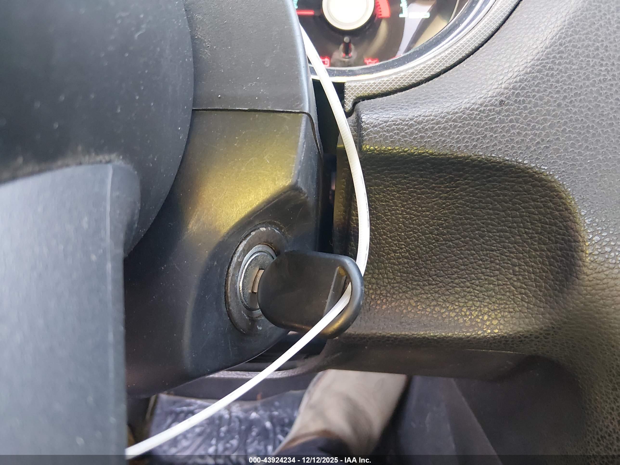 FORD MUSTANG image 11