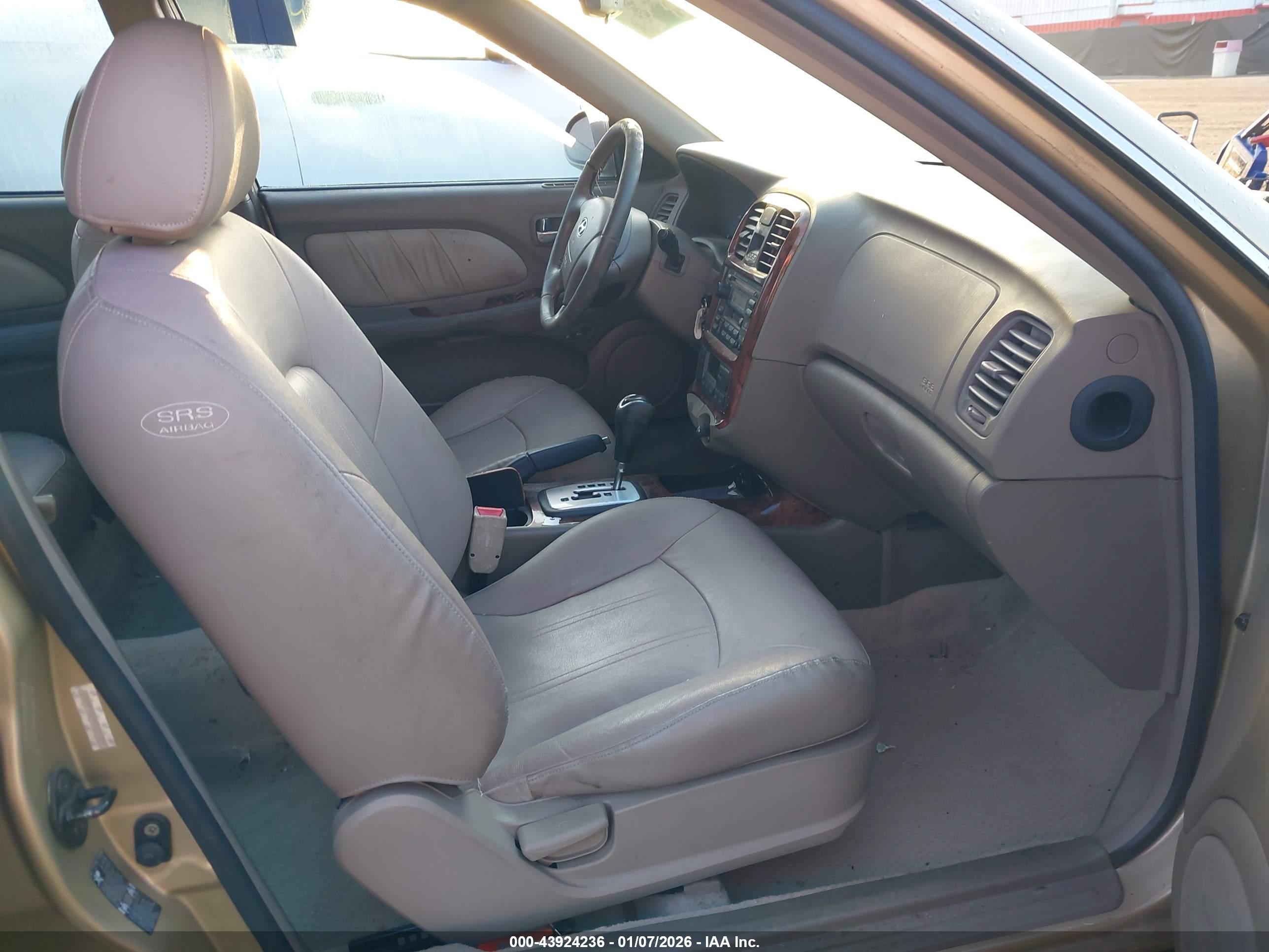 HYUNDAI SONATA image 5