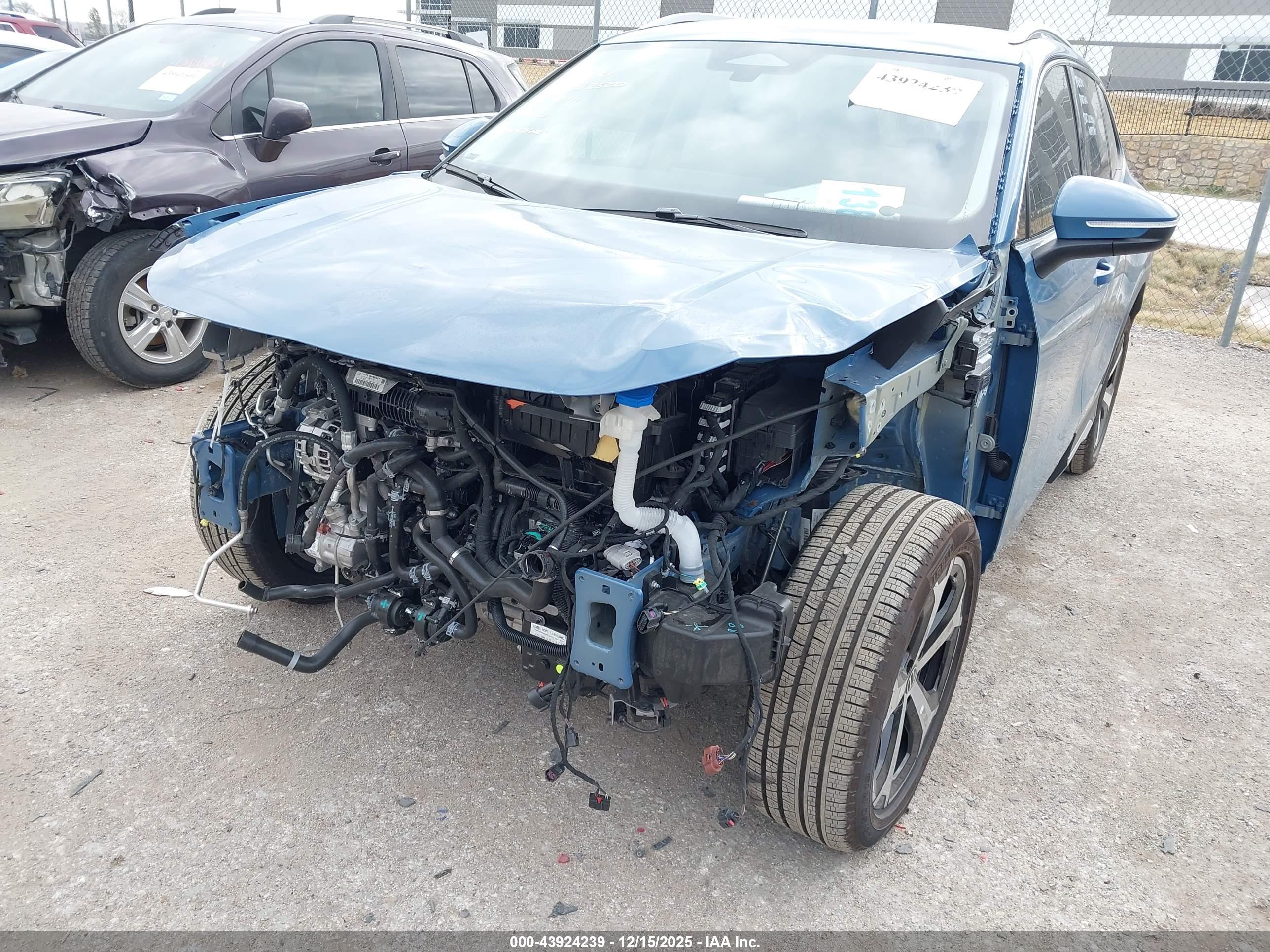 VOLKSWAGEN TIGUAN image 6