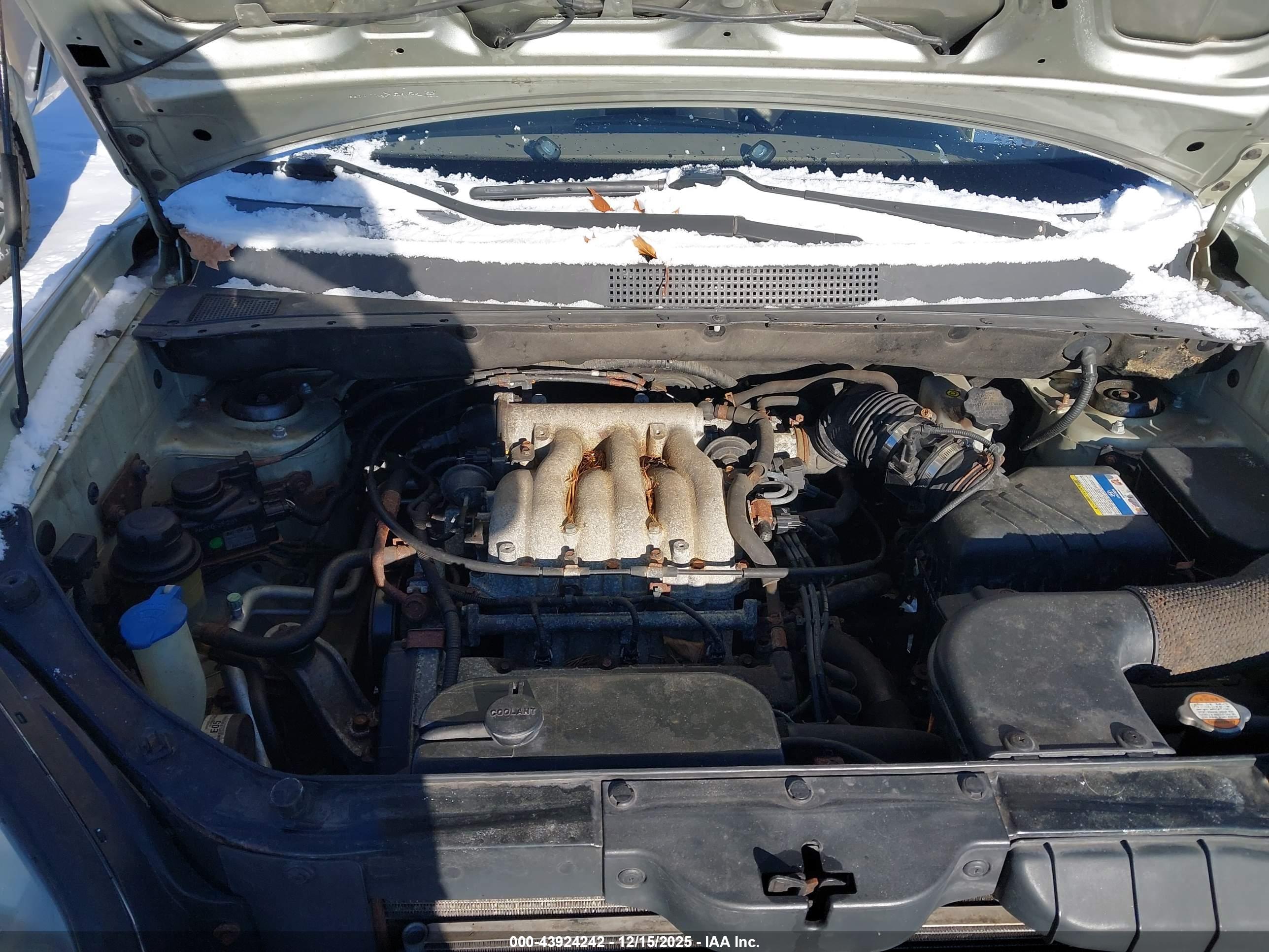 HYUNDAI TUCSON image 10