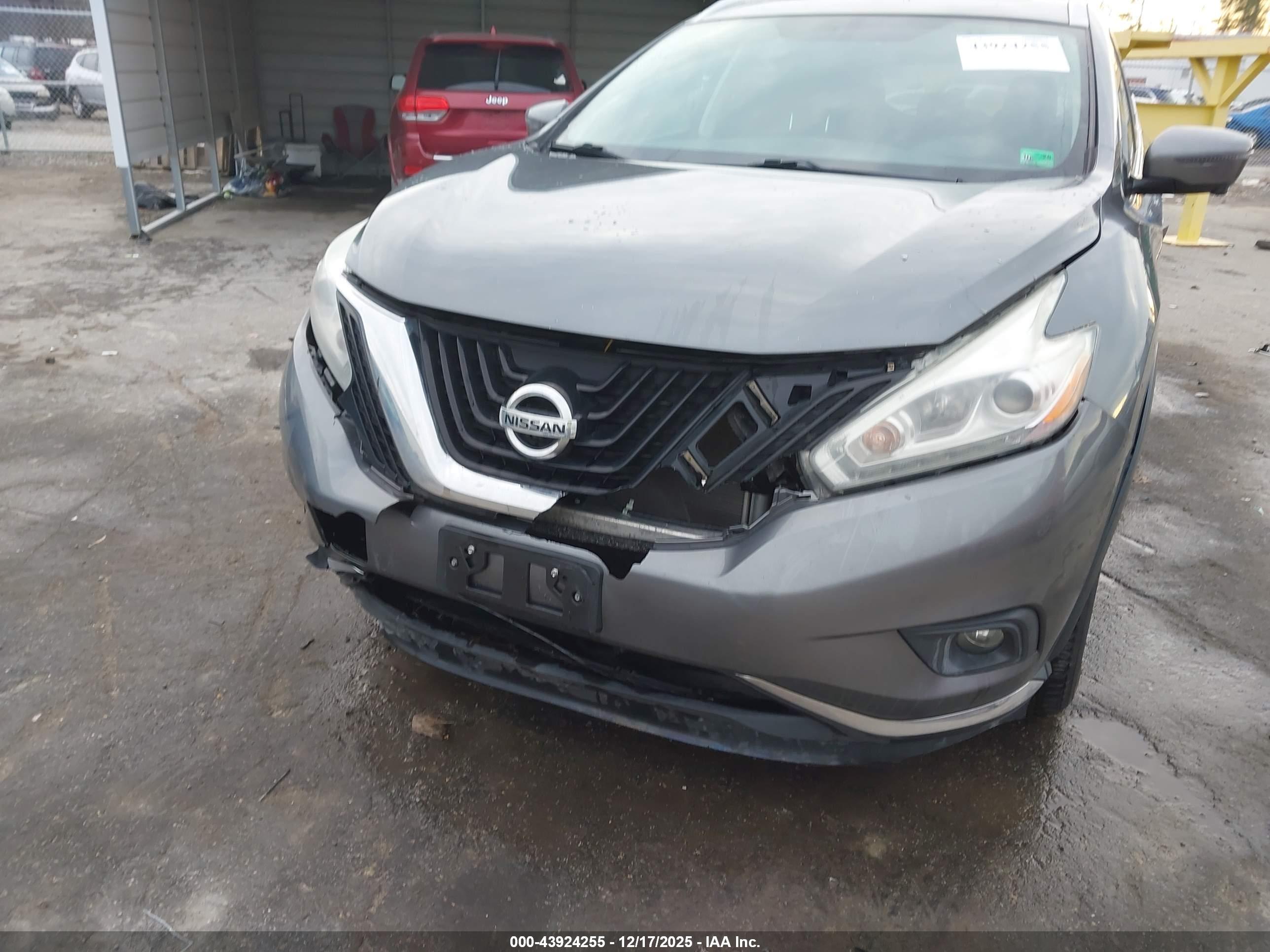 NISSAN MURANO image 6
