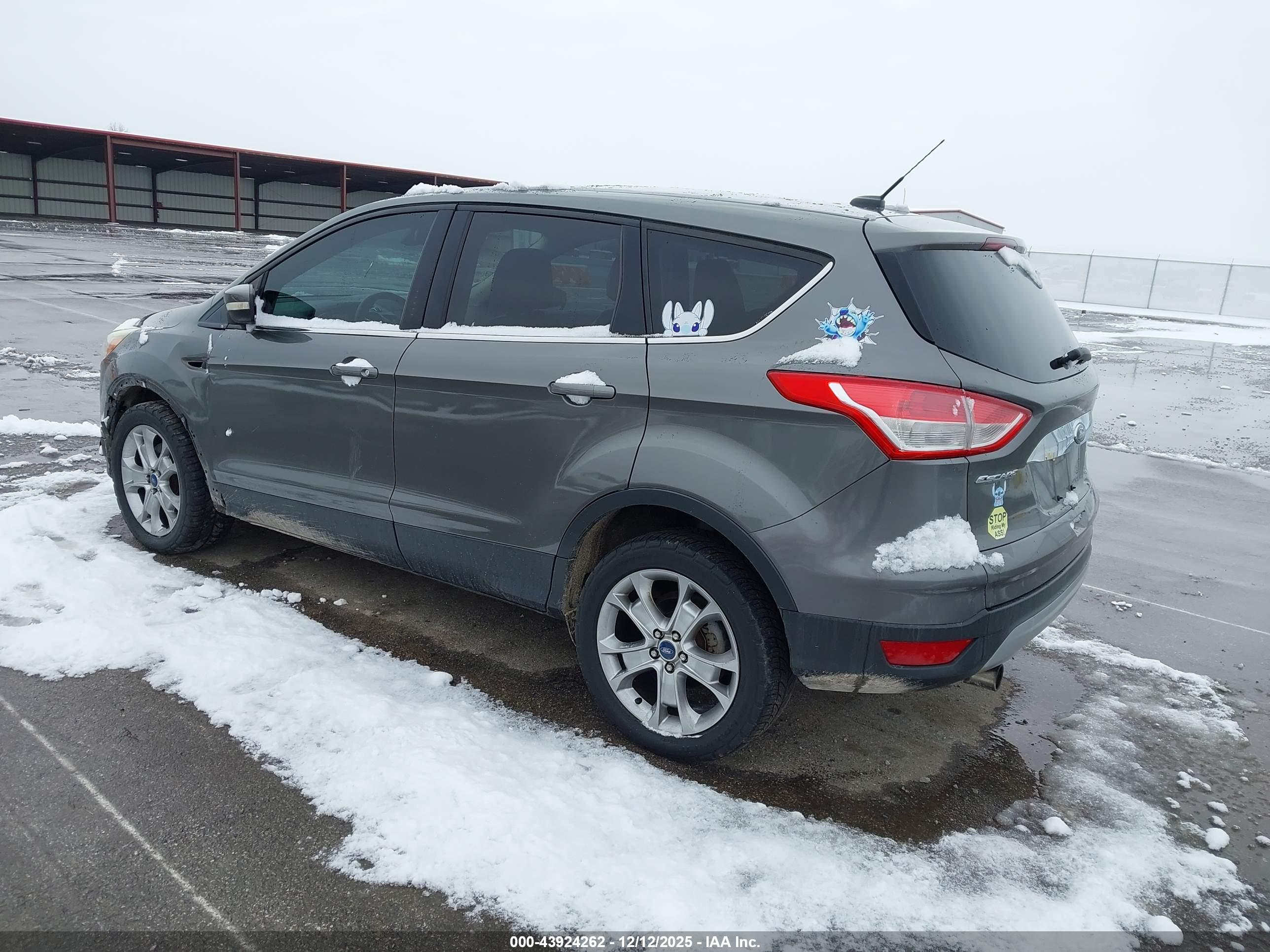 FORD ESCAPE image 3
