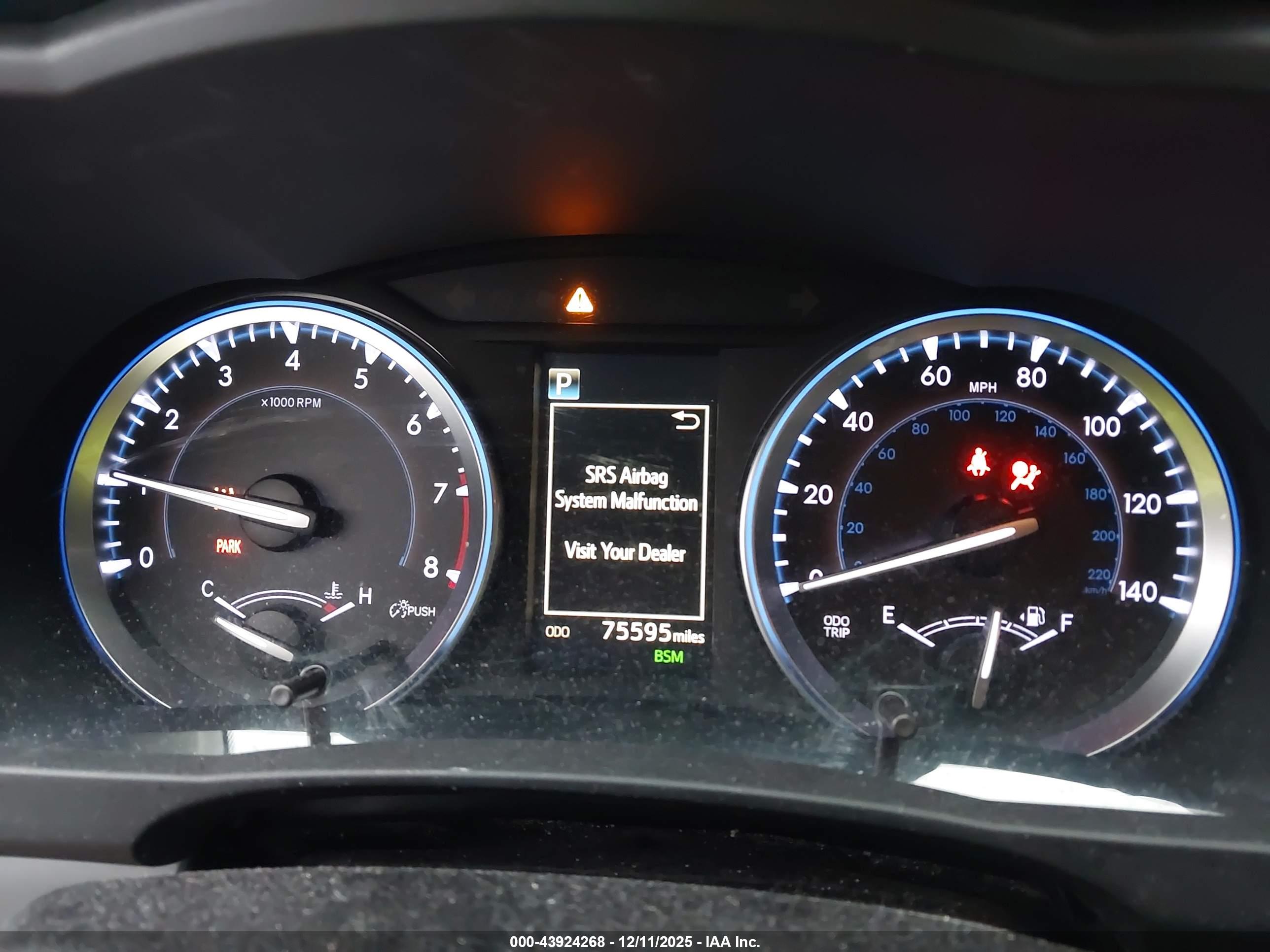 TOYOTA HIGHLANDER image 7