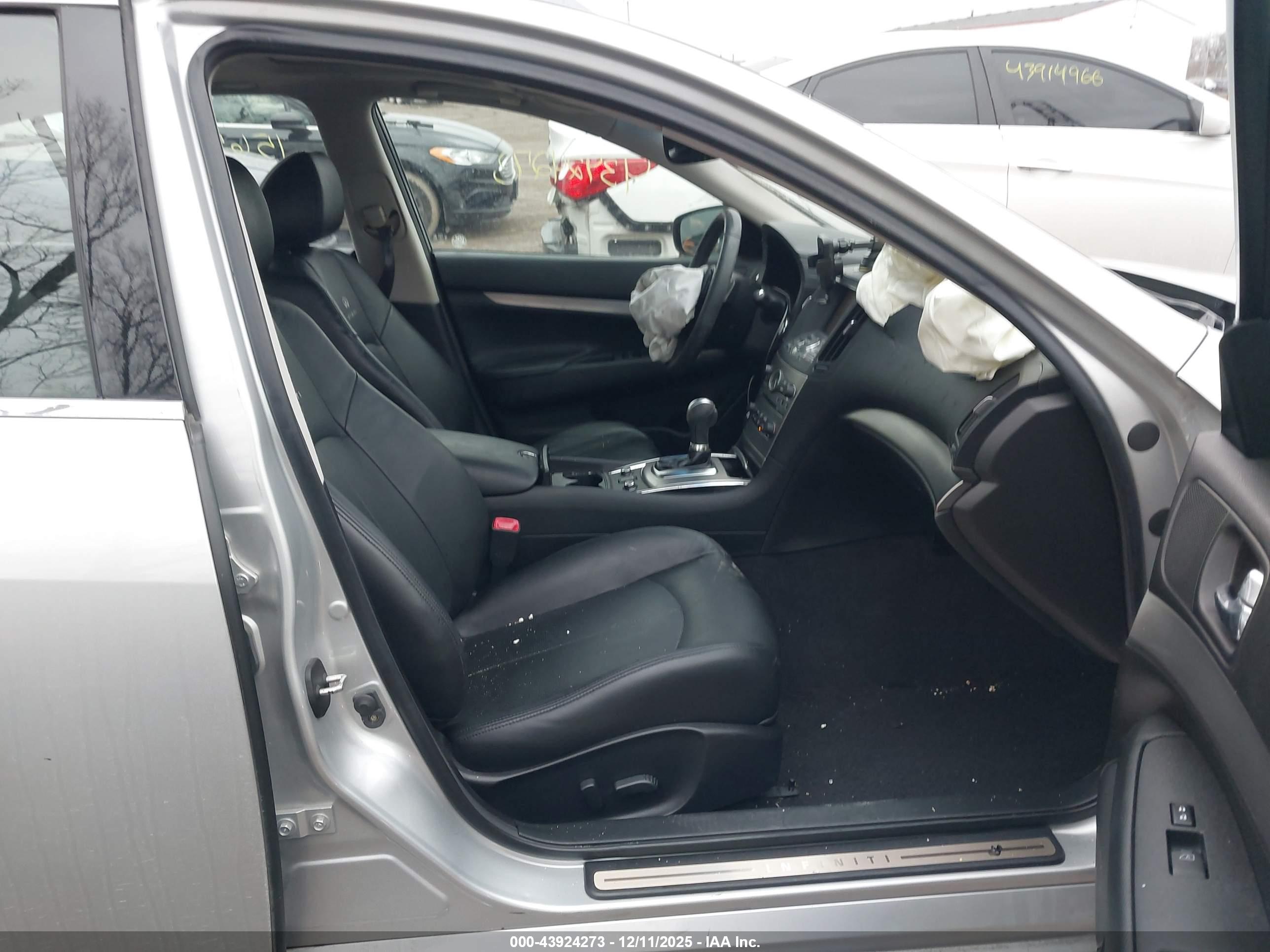 INFINITI G25X image 5