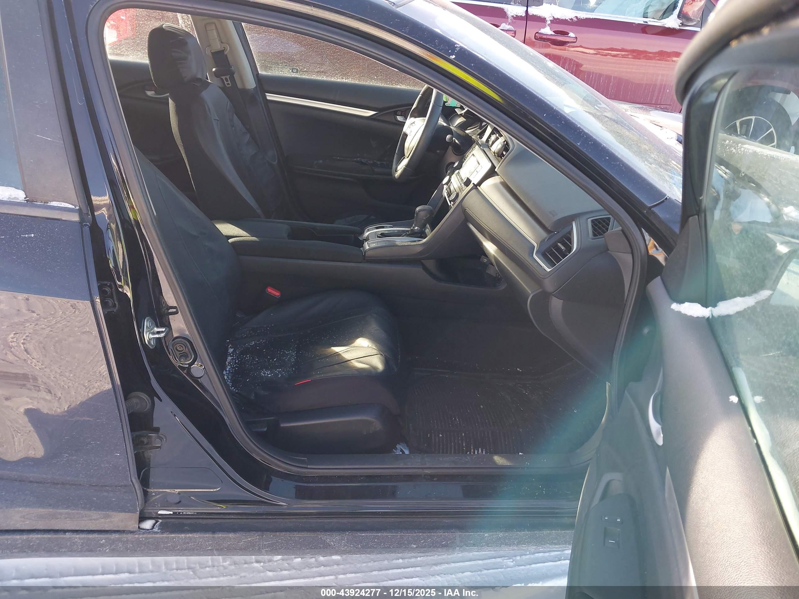 HONDA CIVIC image 5