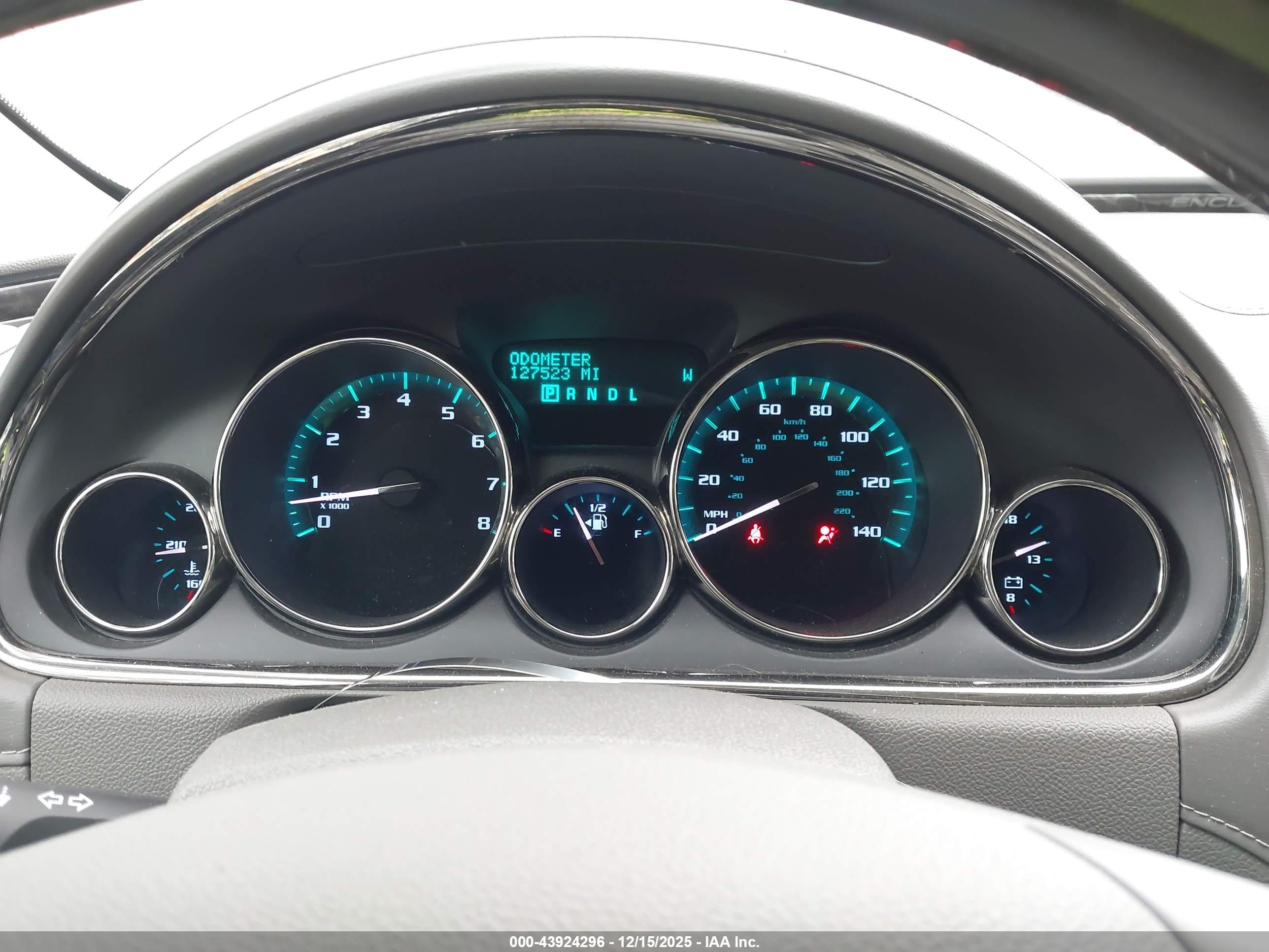 BUICK ENCLAVE image 7
