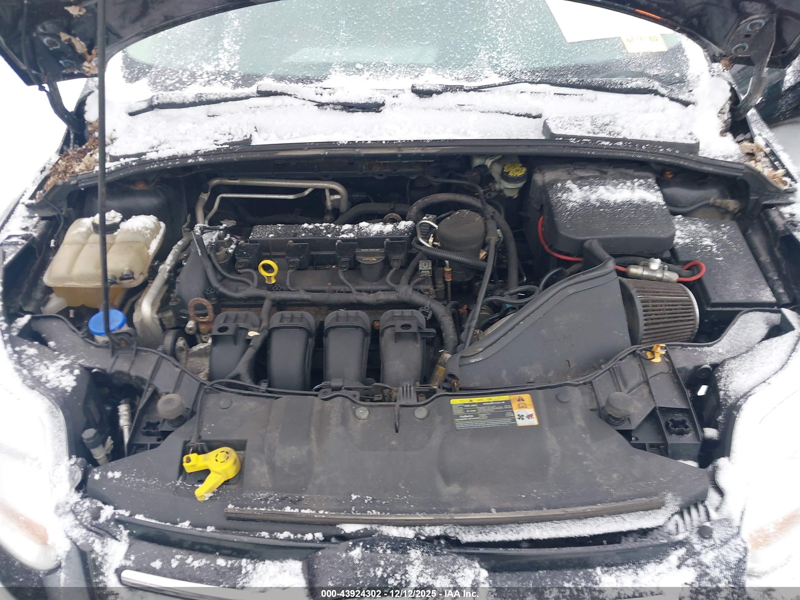 FORD FOCUS image 10