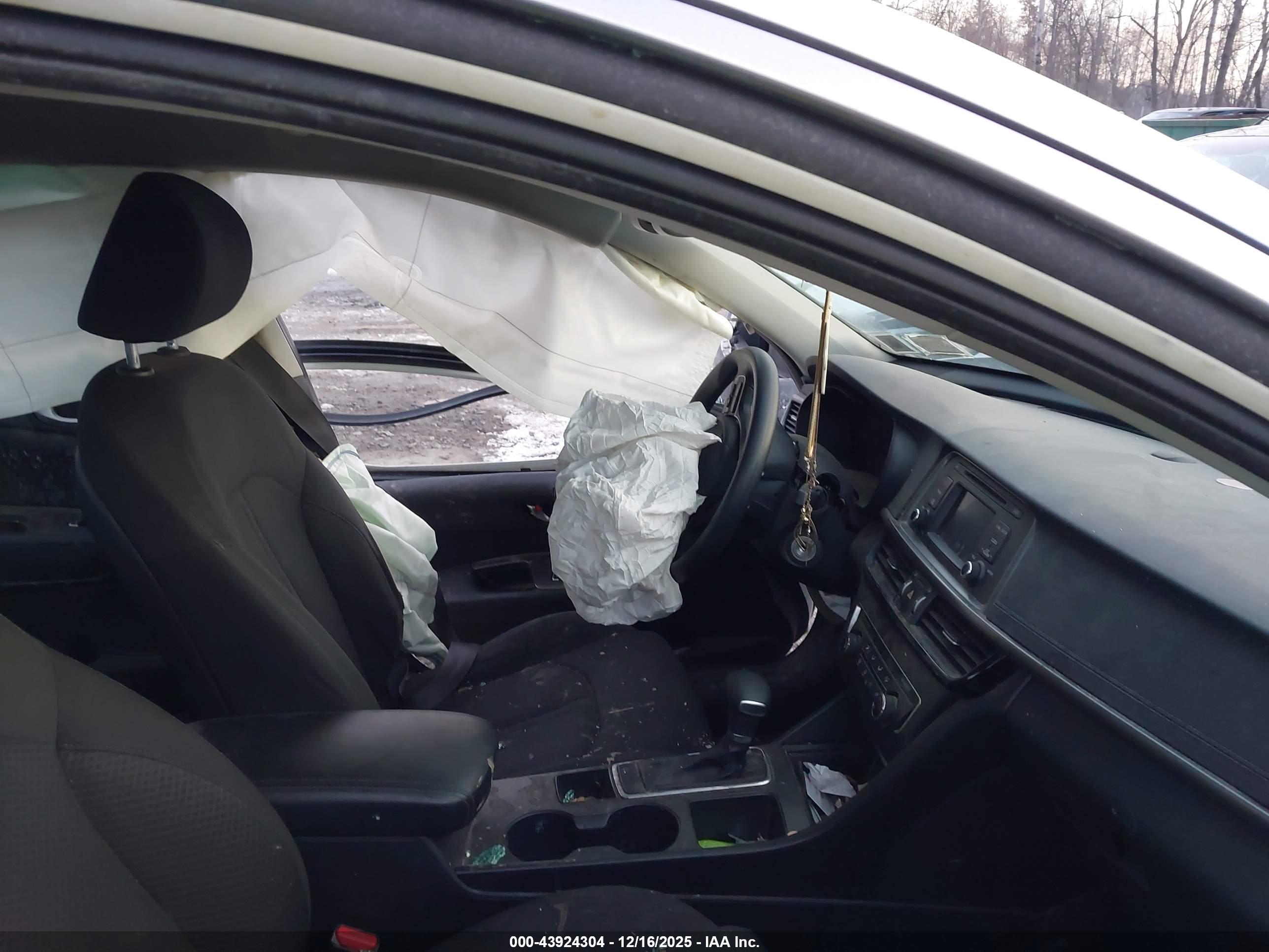 KIA OPTIMA image 5
