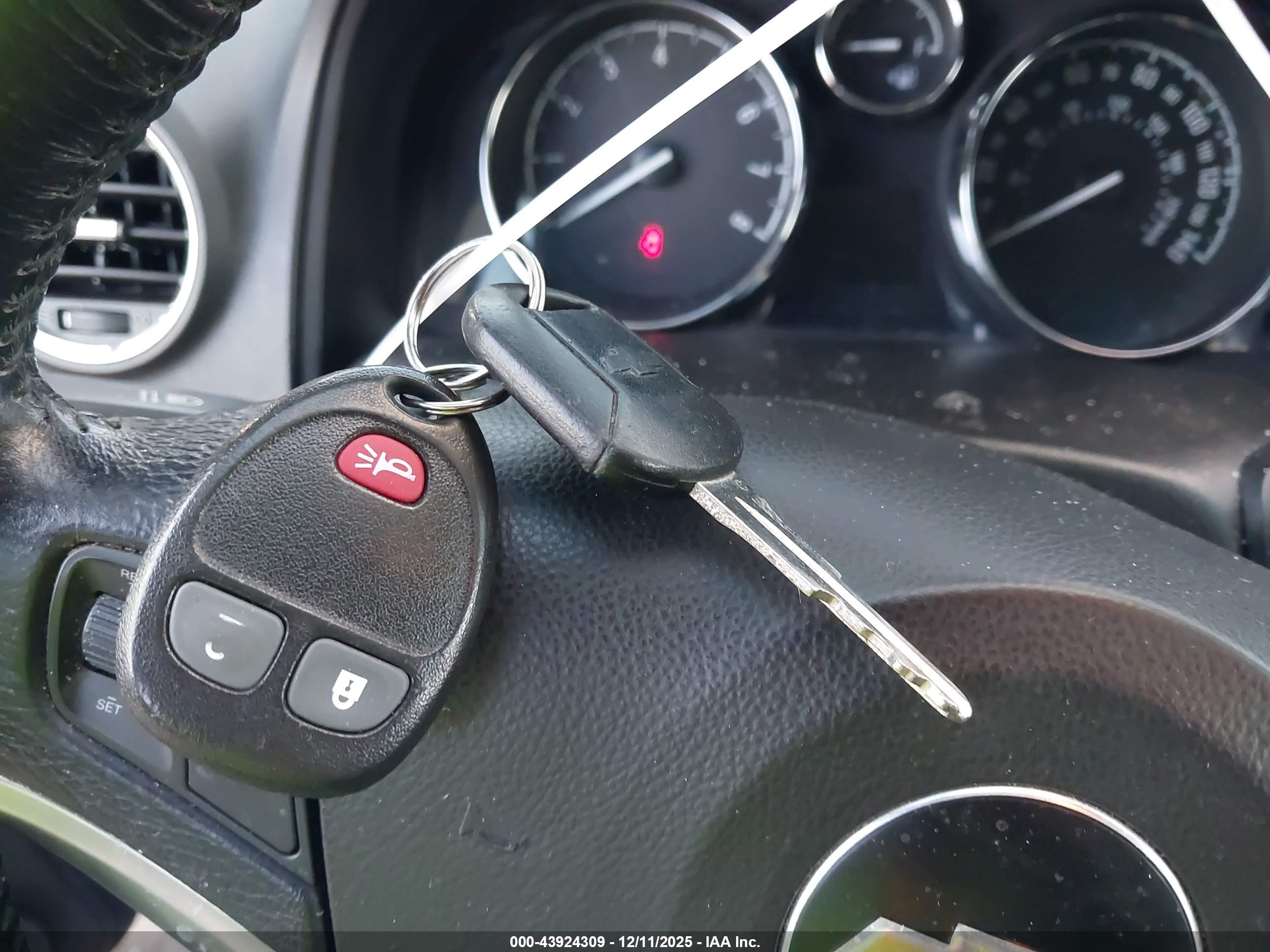 CHEVROLET CAPTIVA image 11