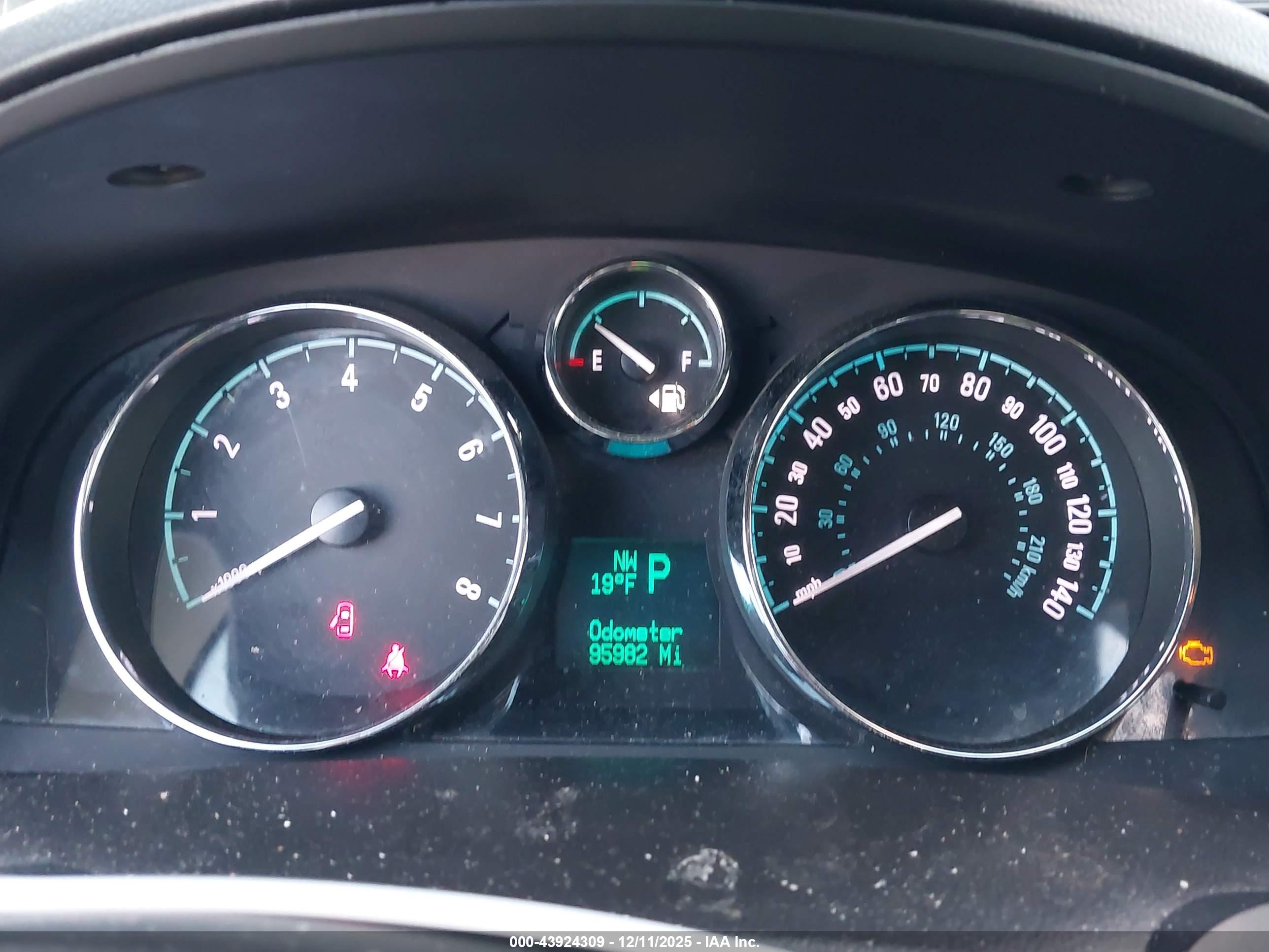 CHEVROLET CAPTIVA image 7