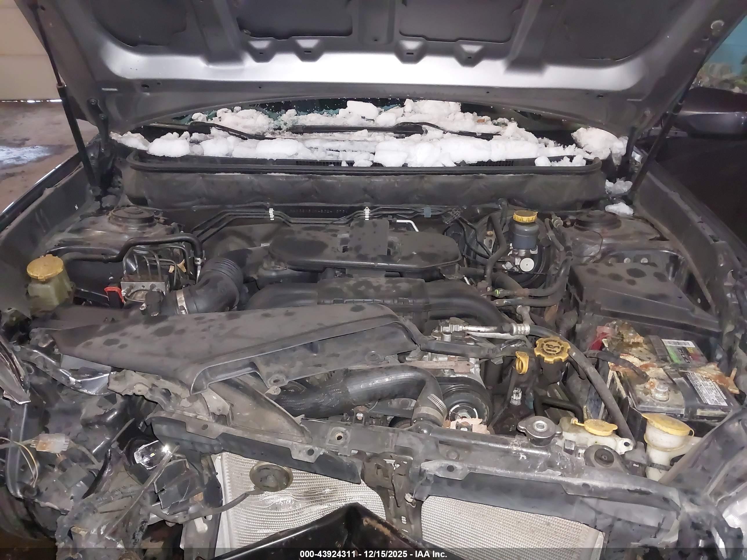 SUBARU LEGACY image 10