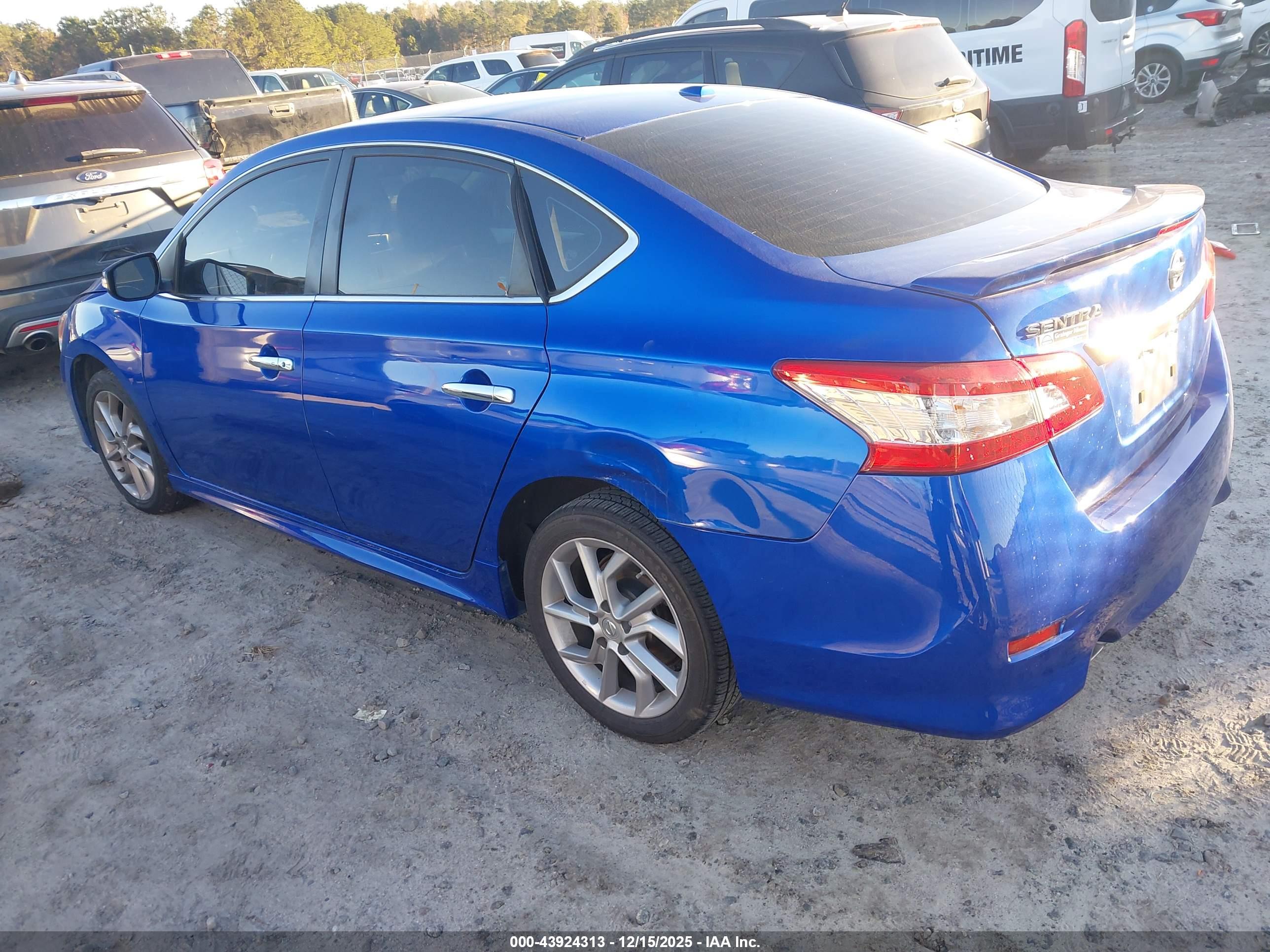 NISSAN SENTRA image 3