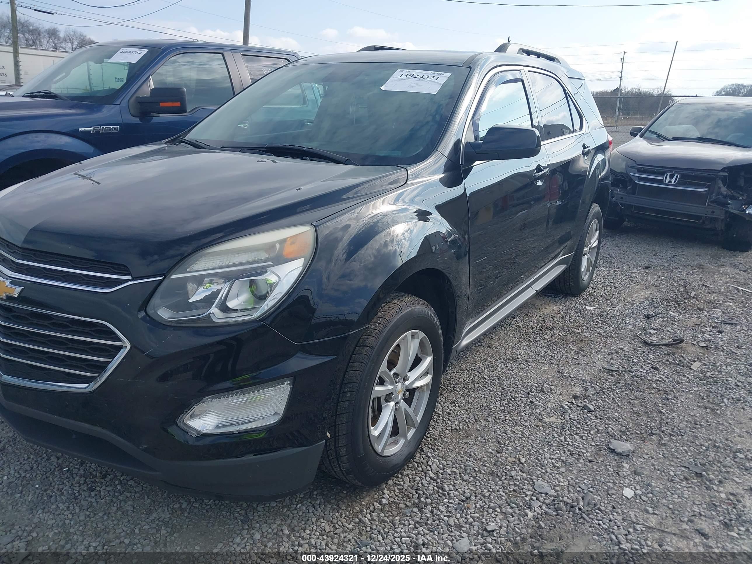 CHEVROLET EQUINOX image 2