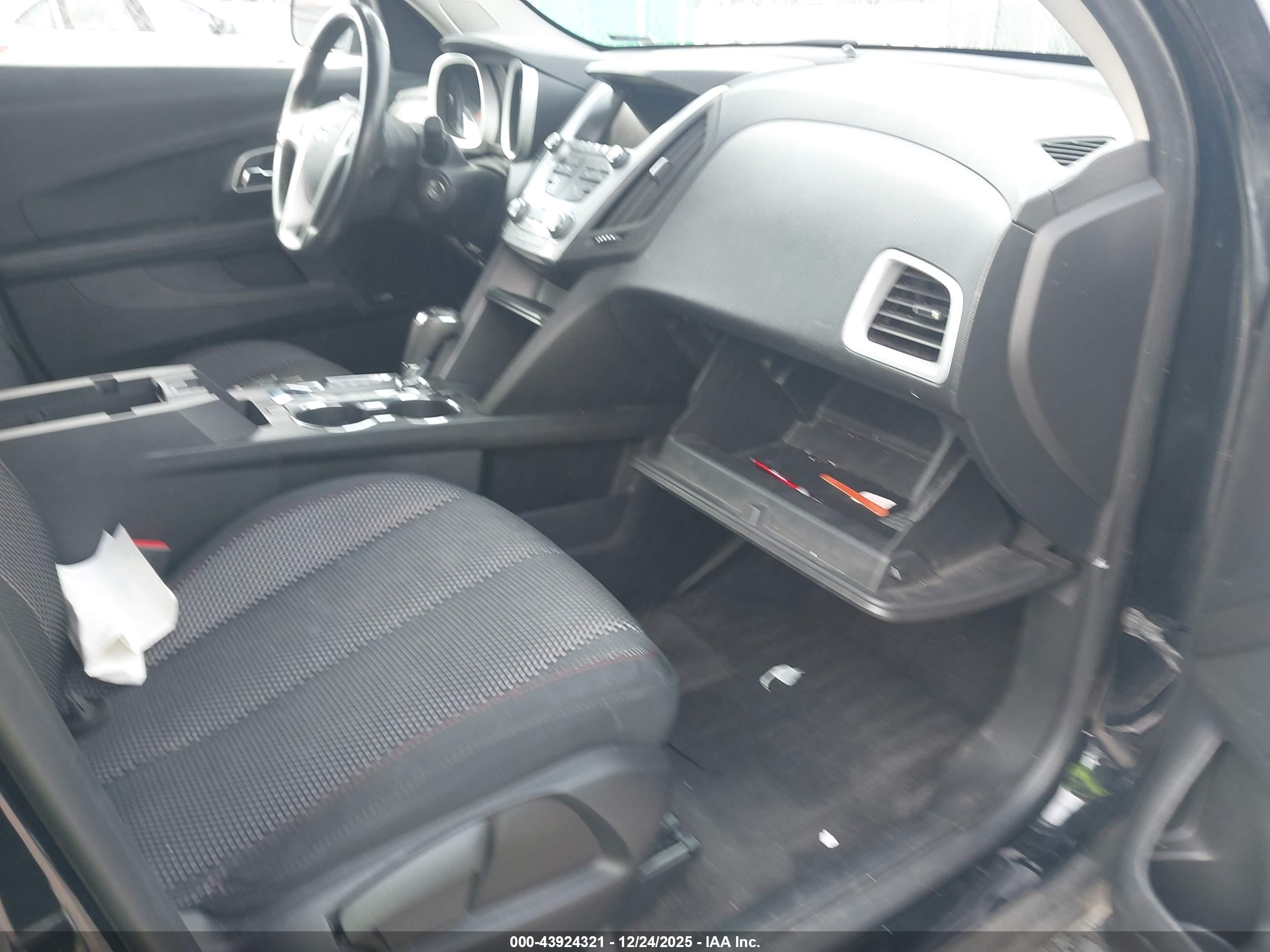 CHEVROLET EQUINOX image 5