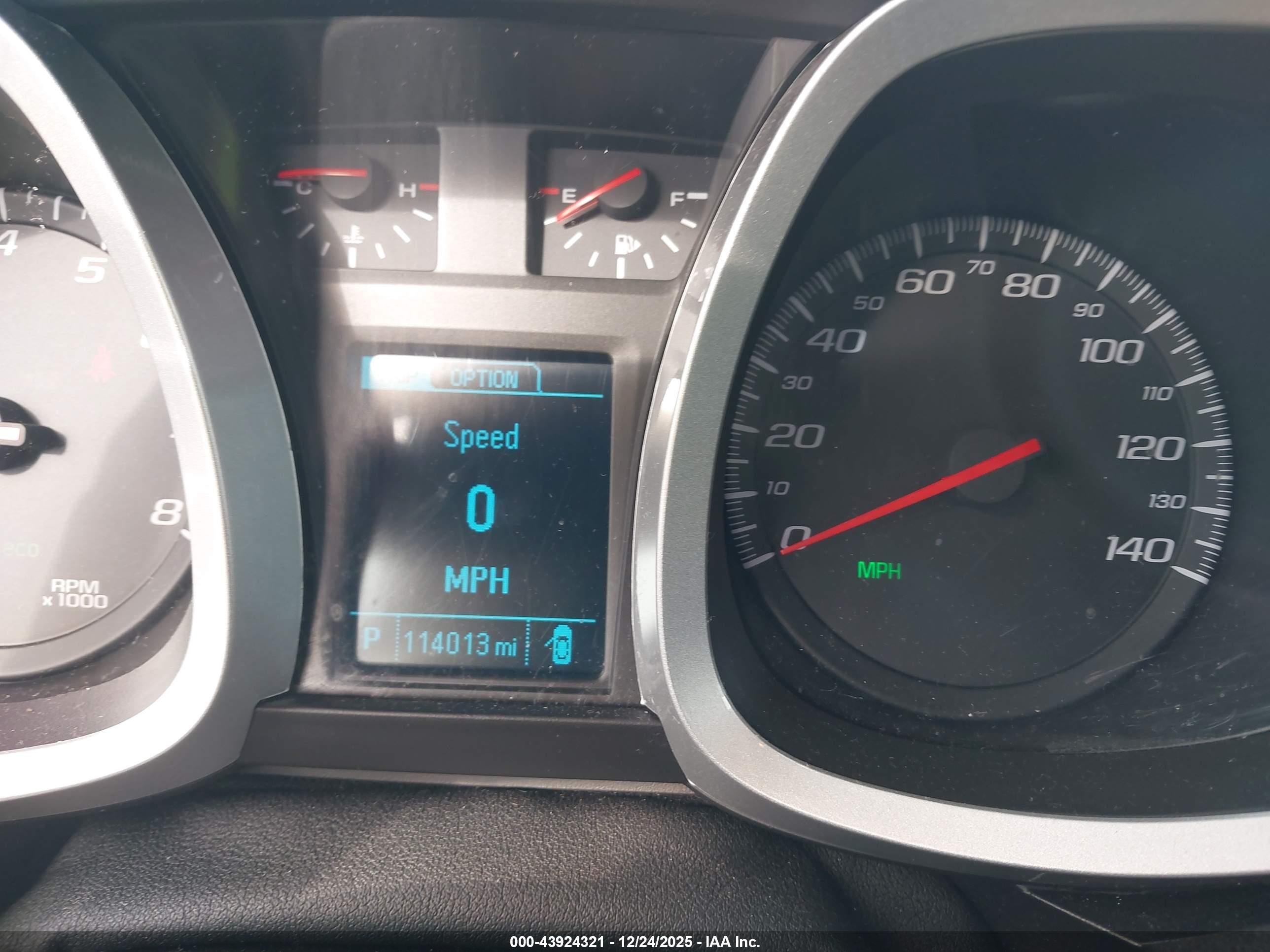 CHEVROLET EQUINOX image 7