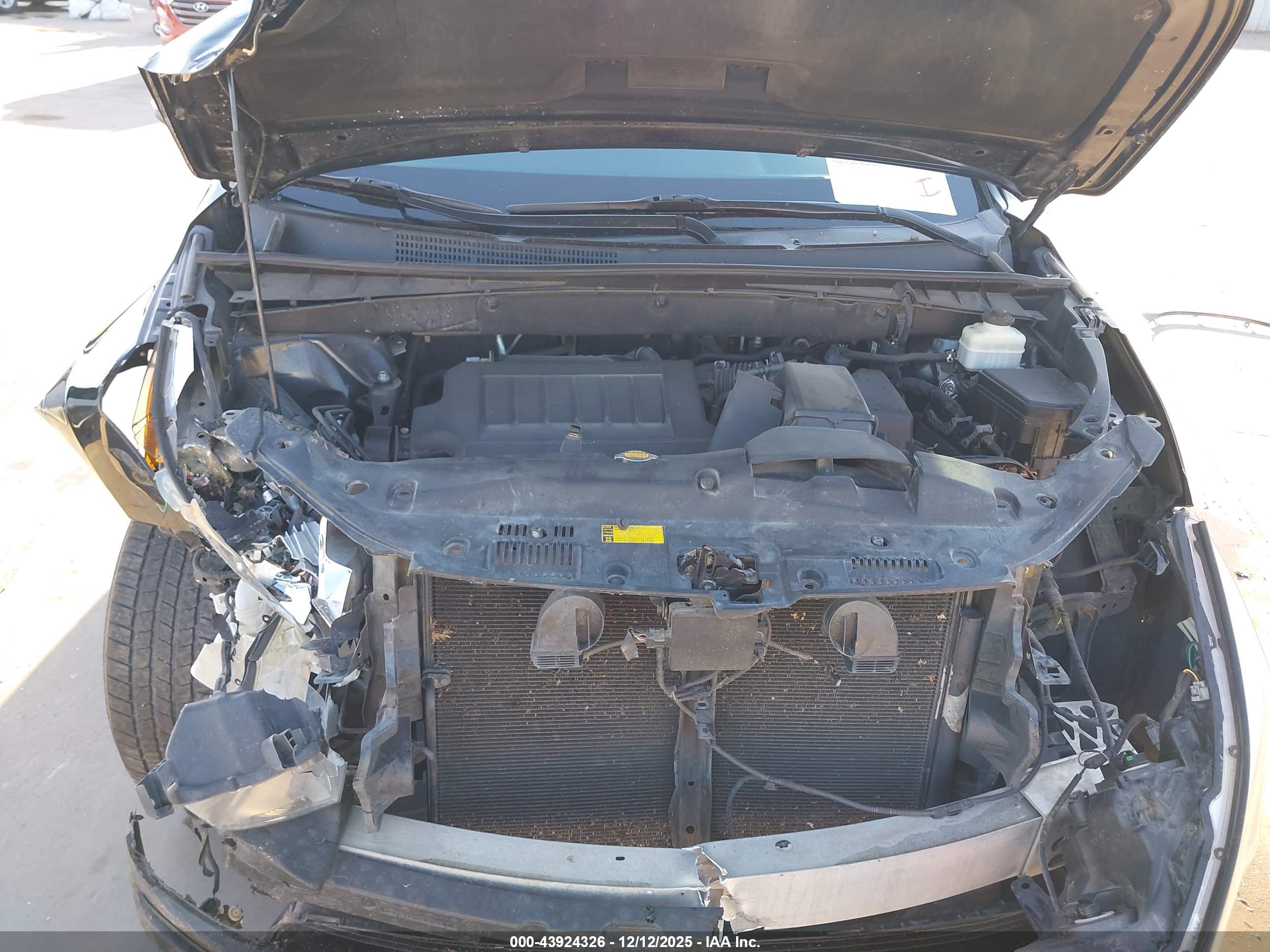 TOYOTA HIGHLANDER image 10