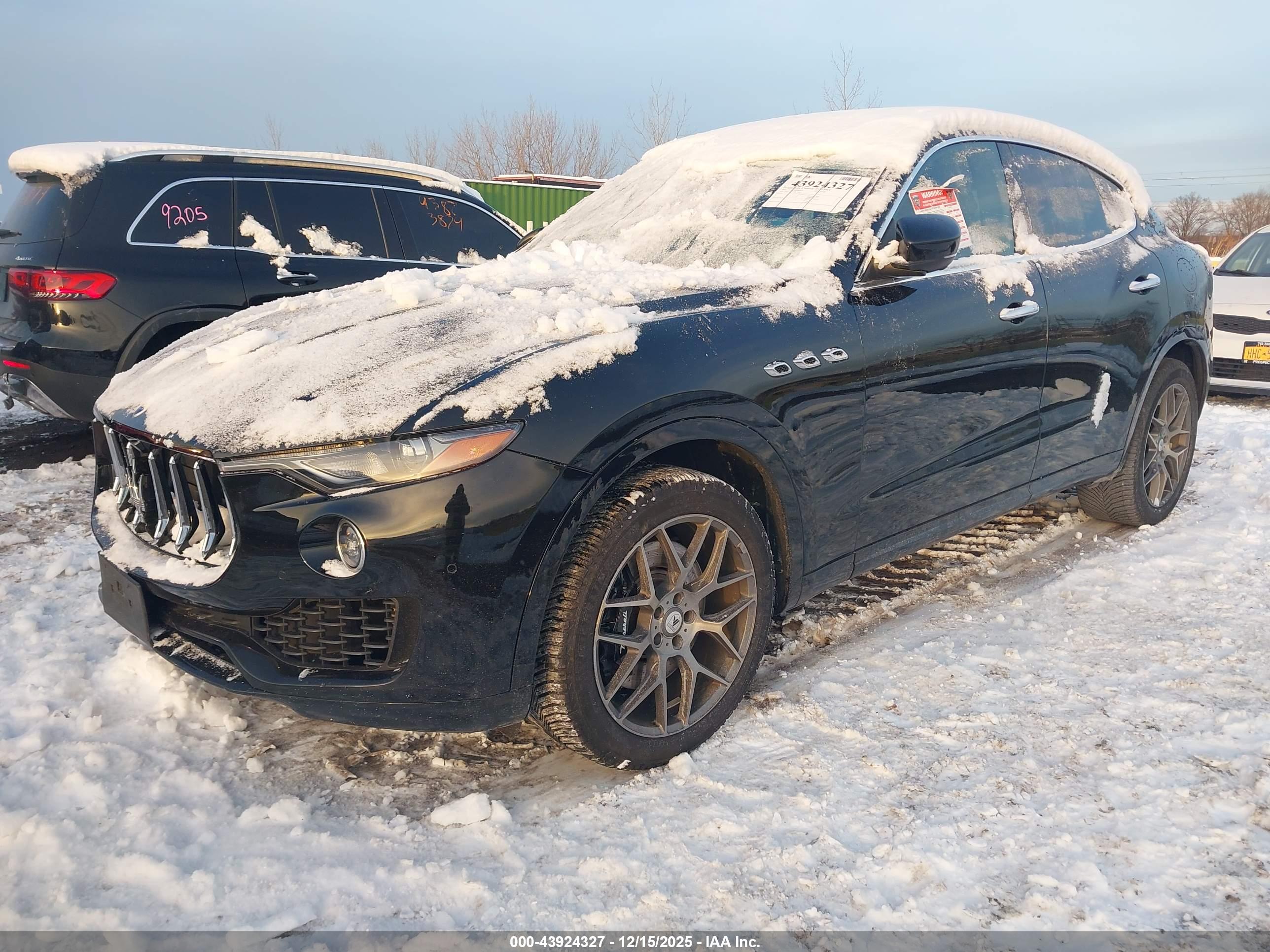 MASERATI LEVANTE image 2