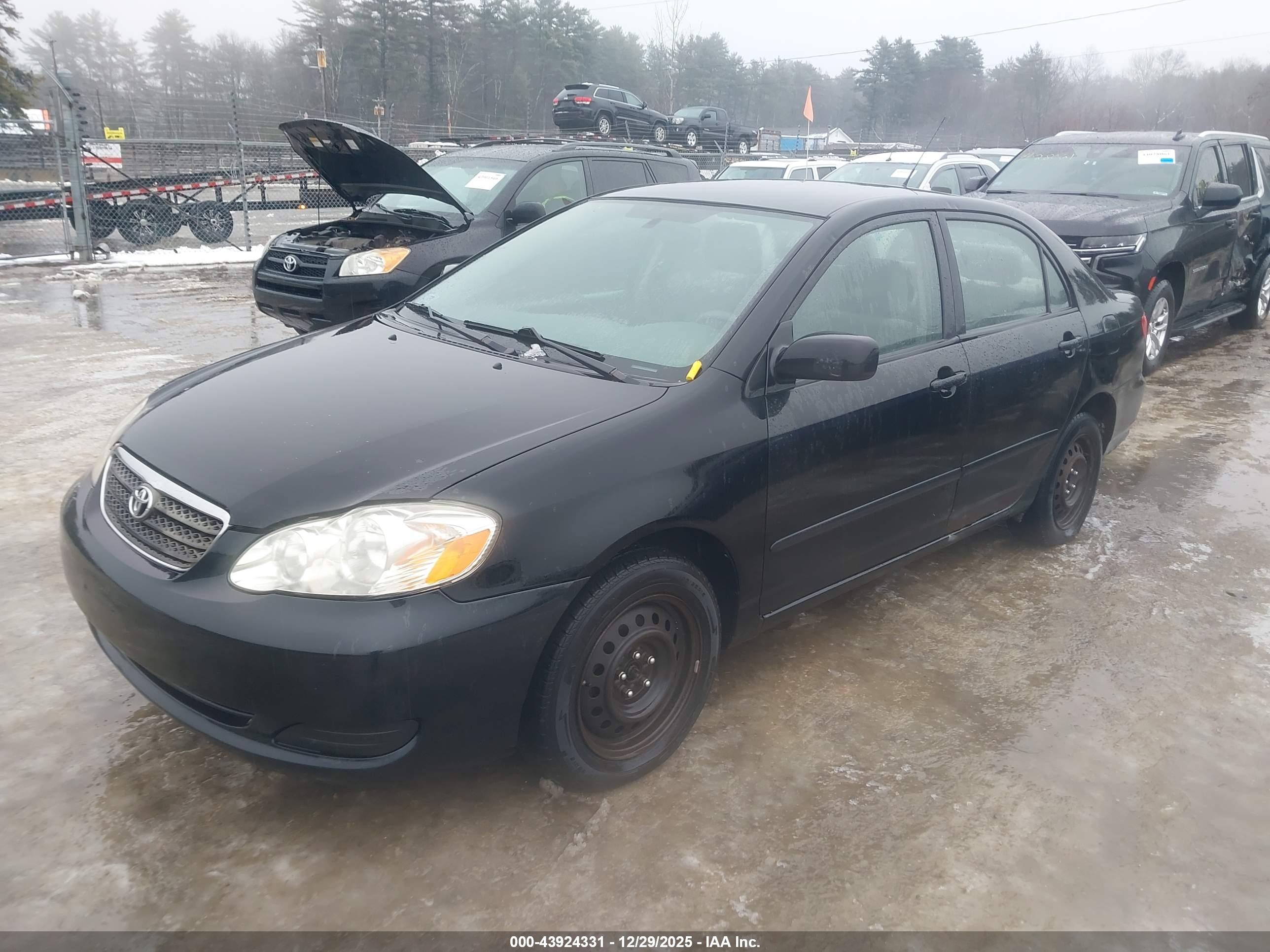 TOYOTA COROLLA image 2