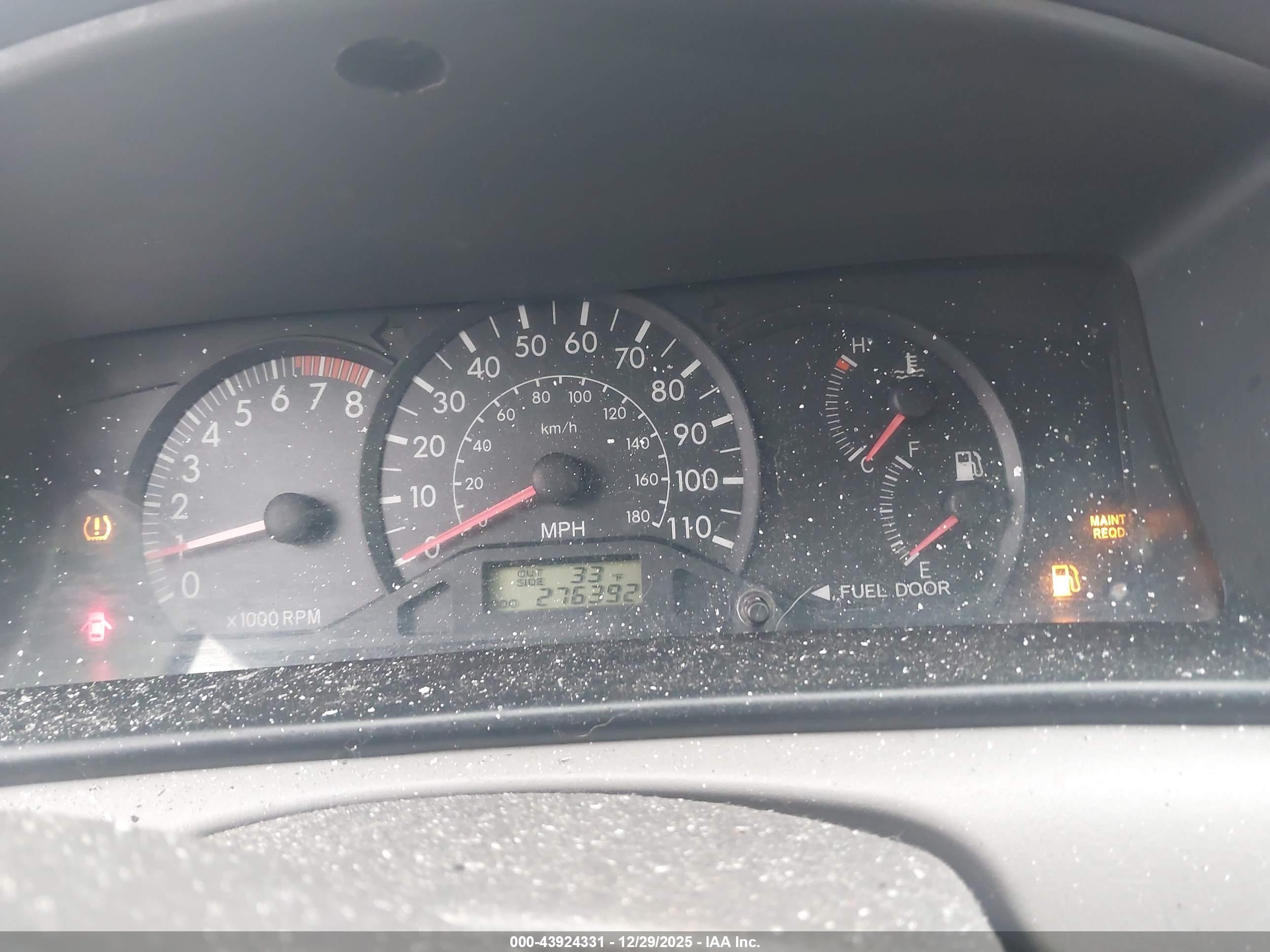 TOYOTA COROLLA image 7