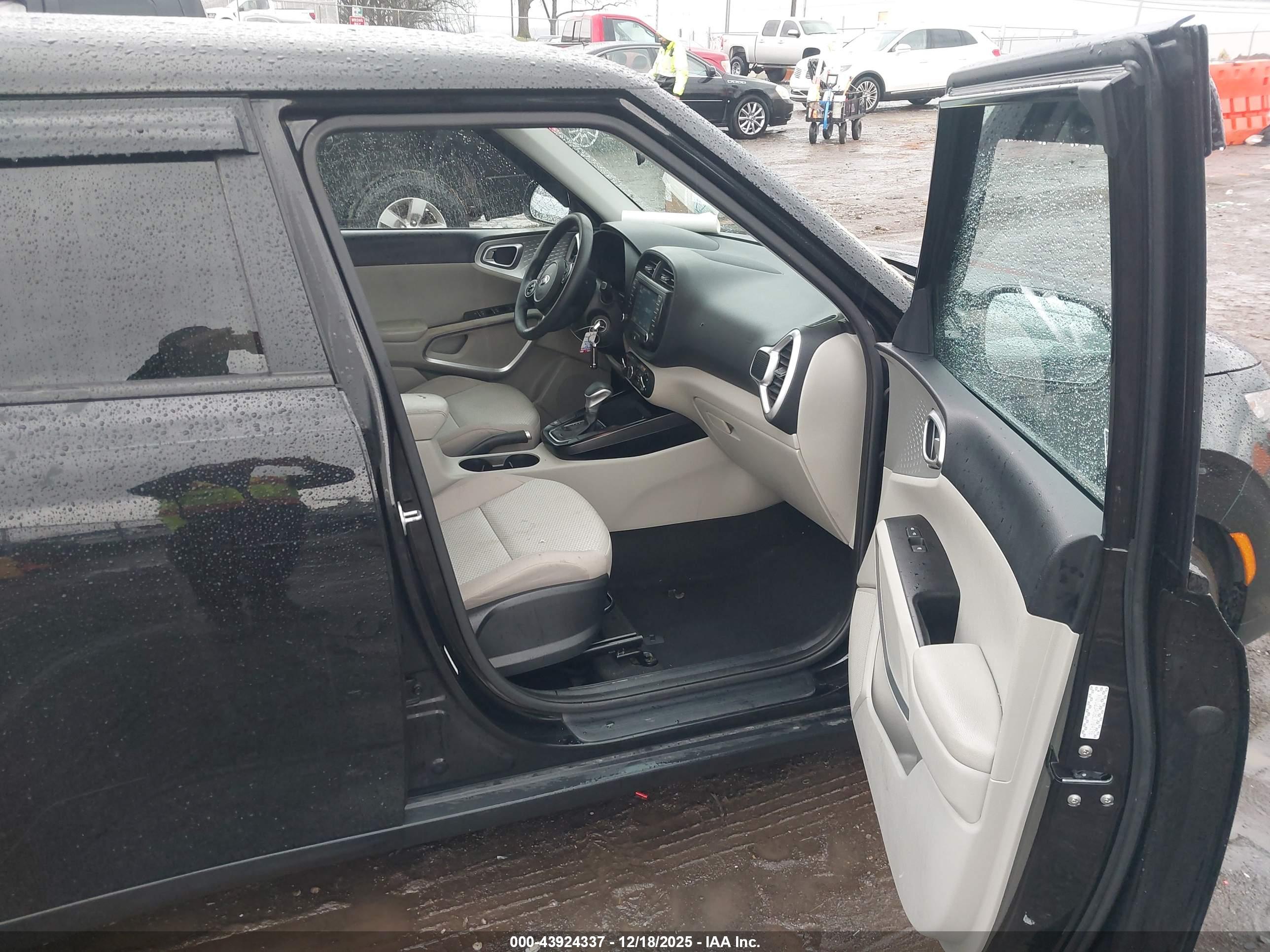 KIA SOUL image 5