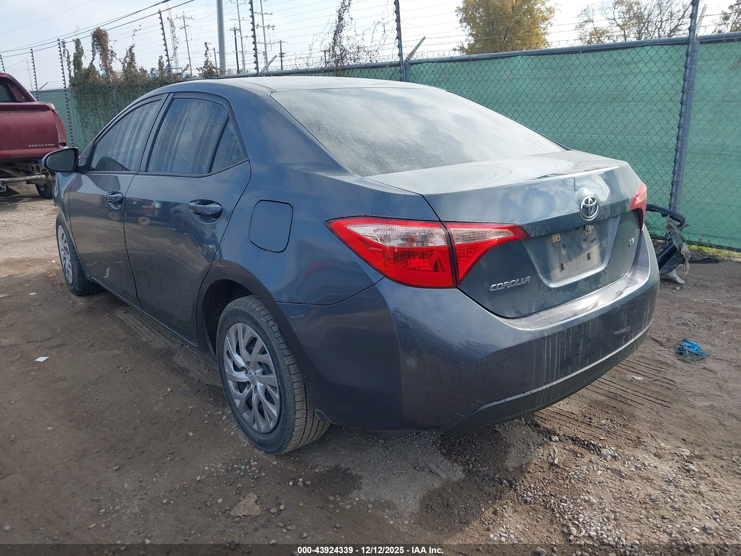 TOYOTA COROLLA image 3