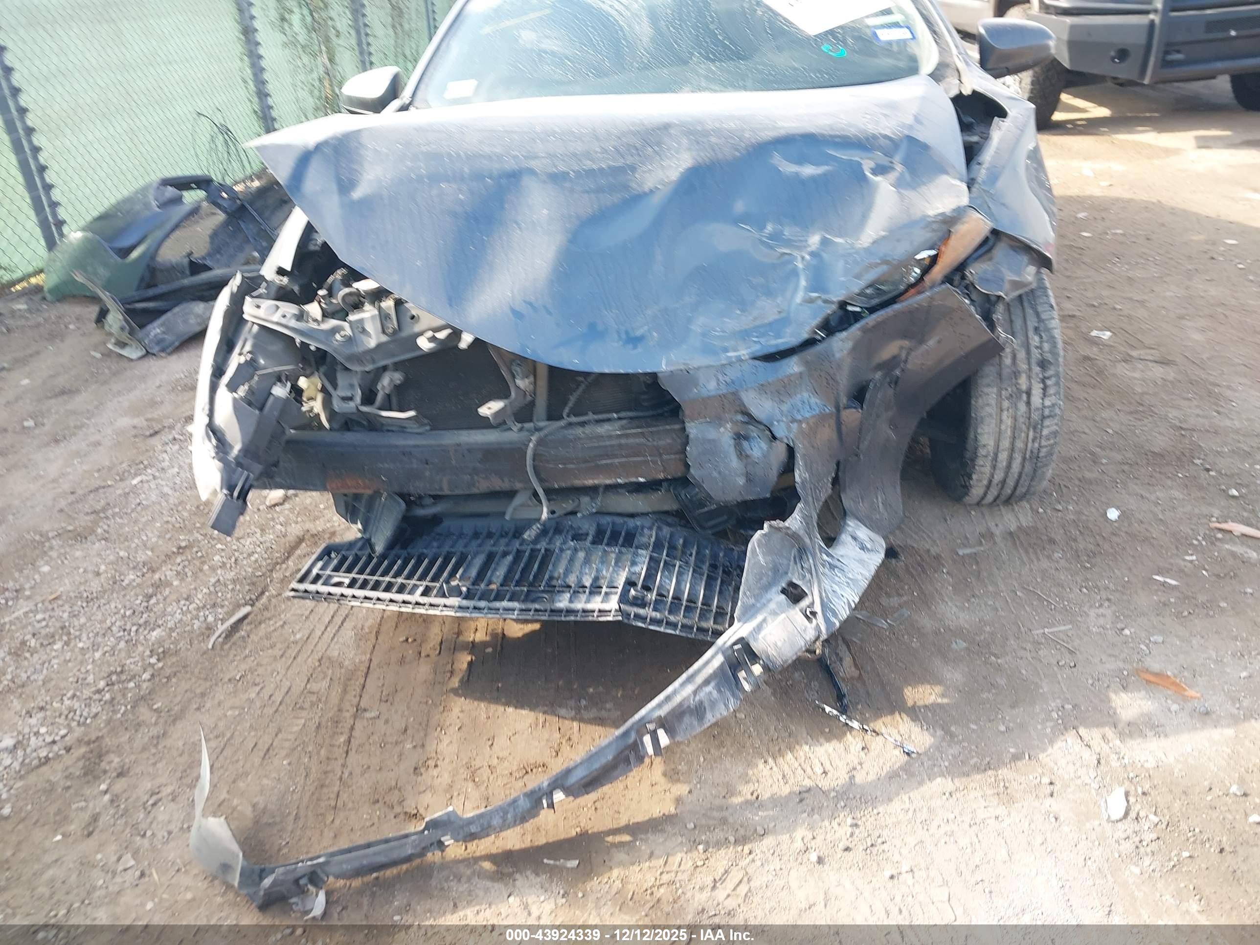 TOYOTA COROLLA image 6