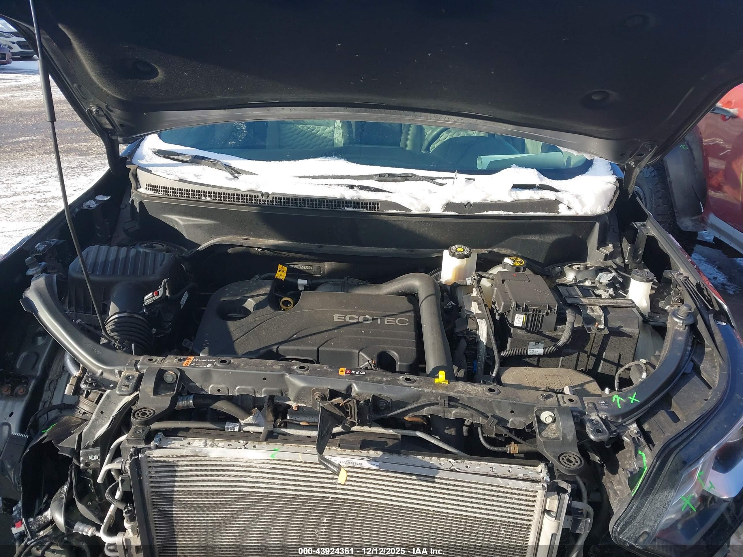 CHEVROLET EQUINOX image 10