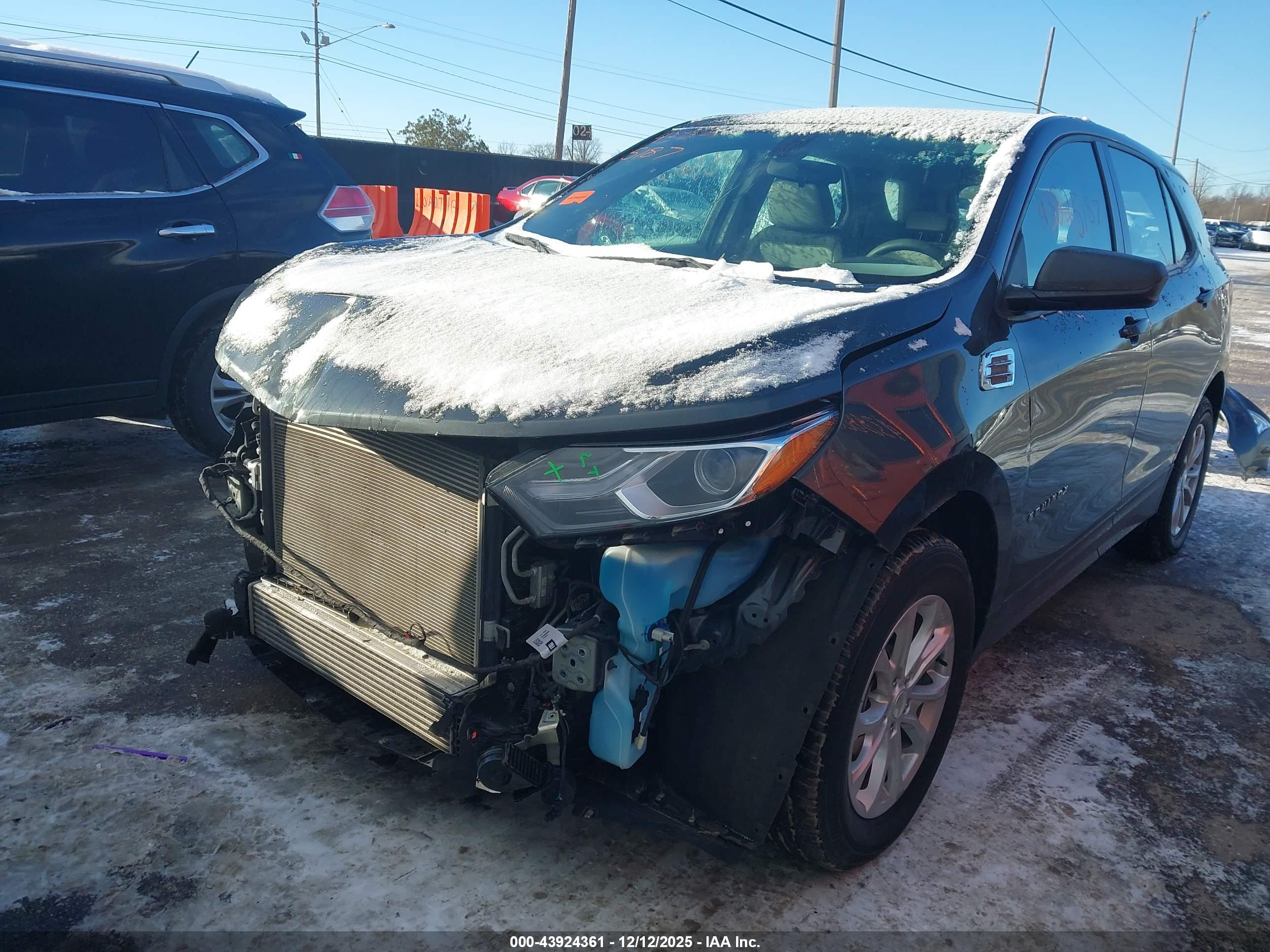CHEVROLET EQUINOX image 6
