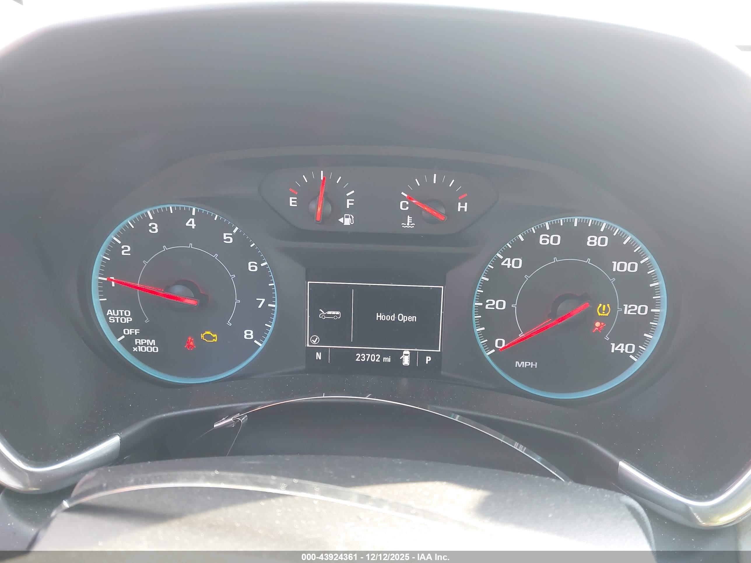 CHEVROLET EQUINOX image 7