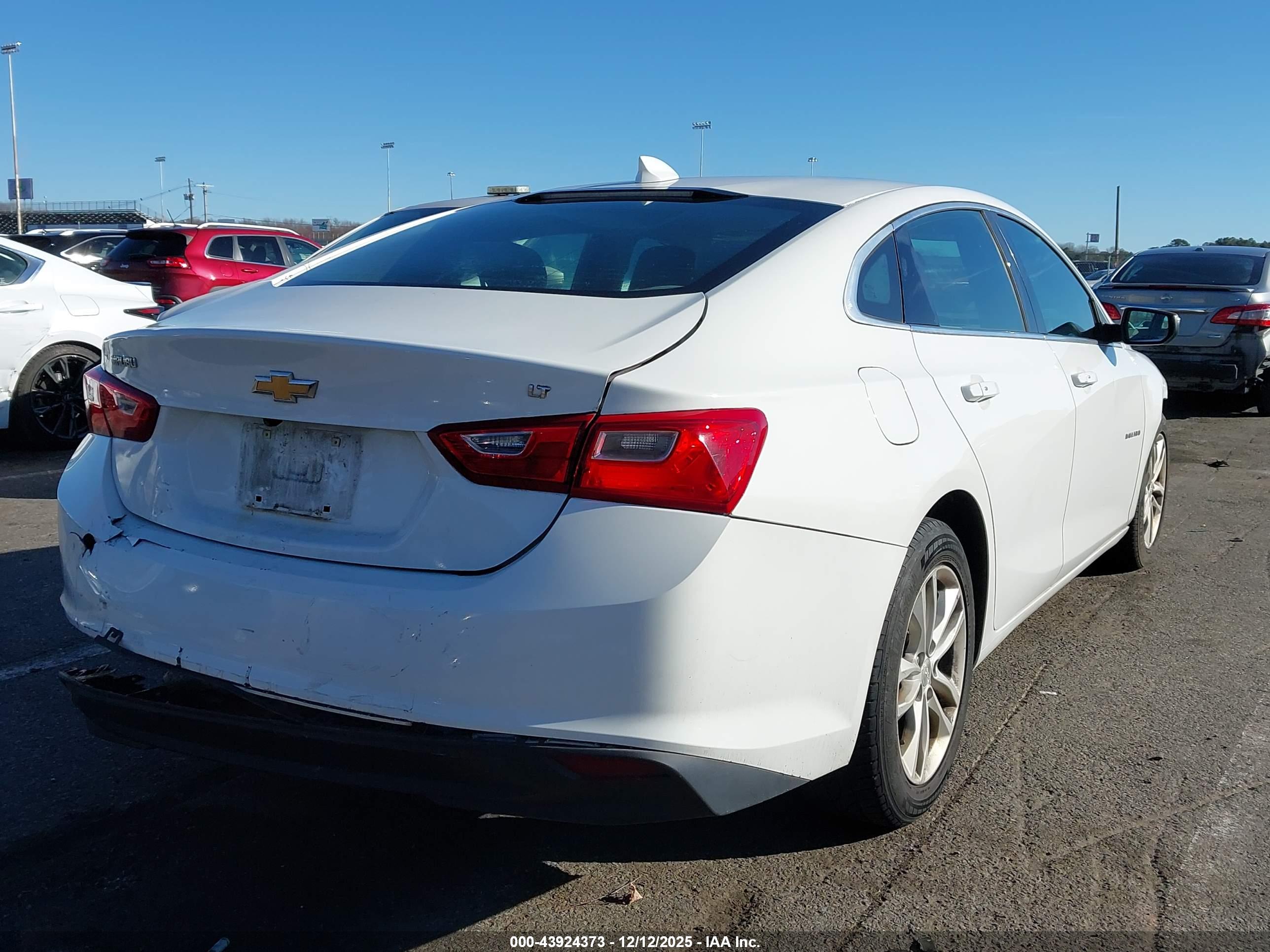CHEVROLET MALIBU image 4