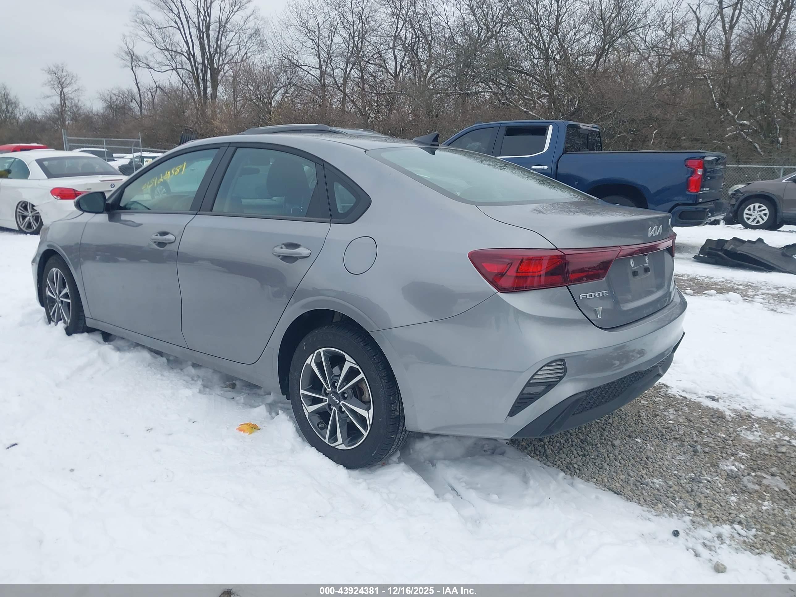 KIA FORTE image 3