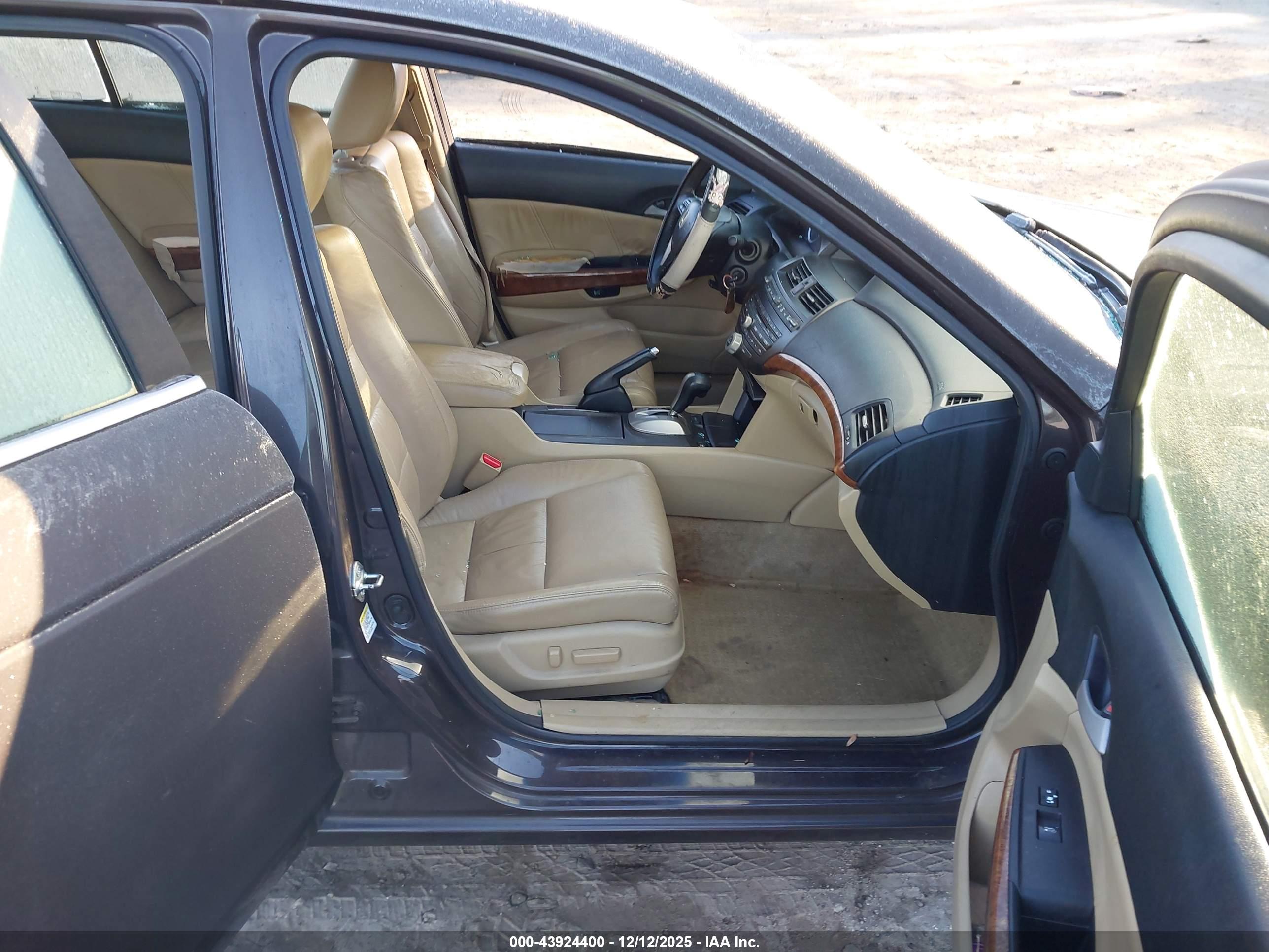 HONDA ACCORD image 5
