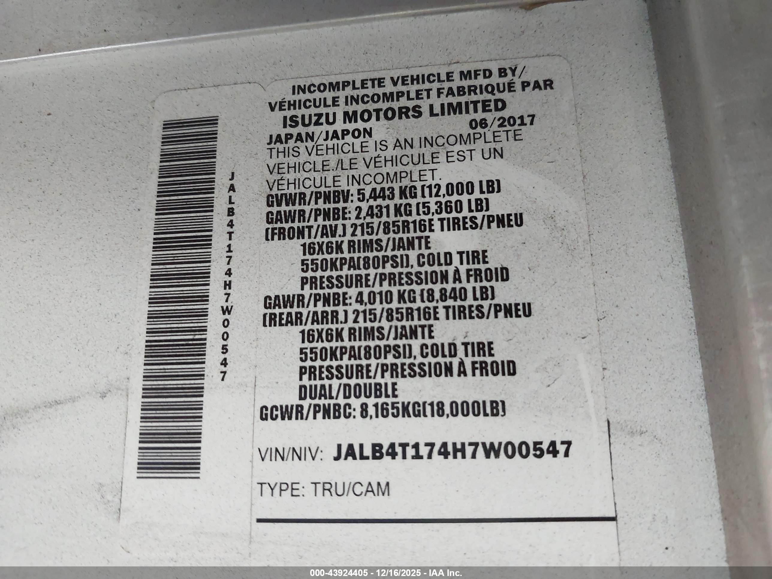 ISUZU REACH image 9