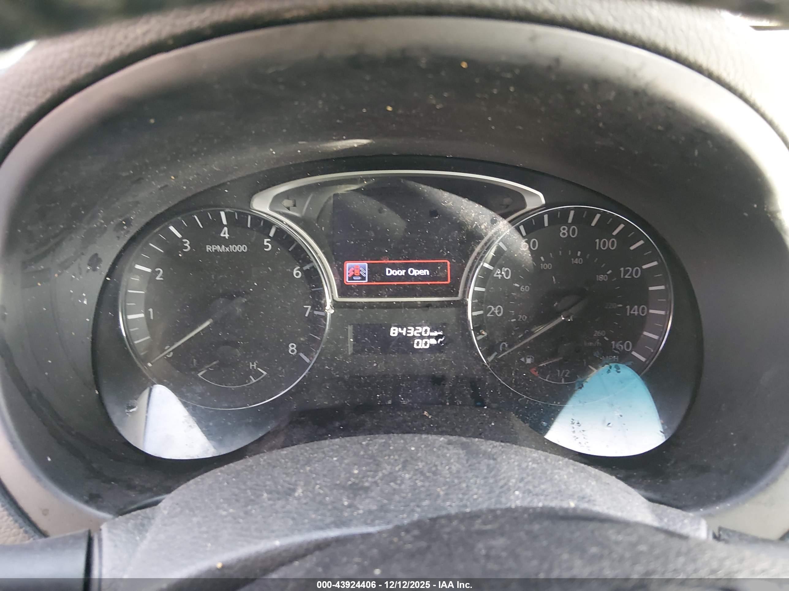 NISSAN ALTIMA image 7