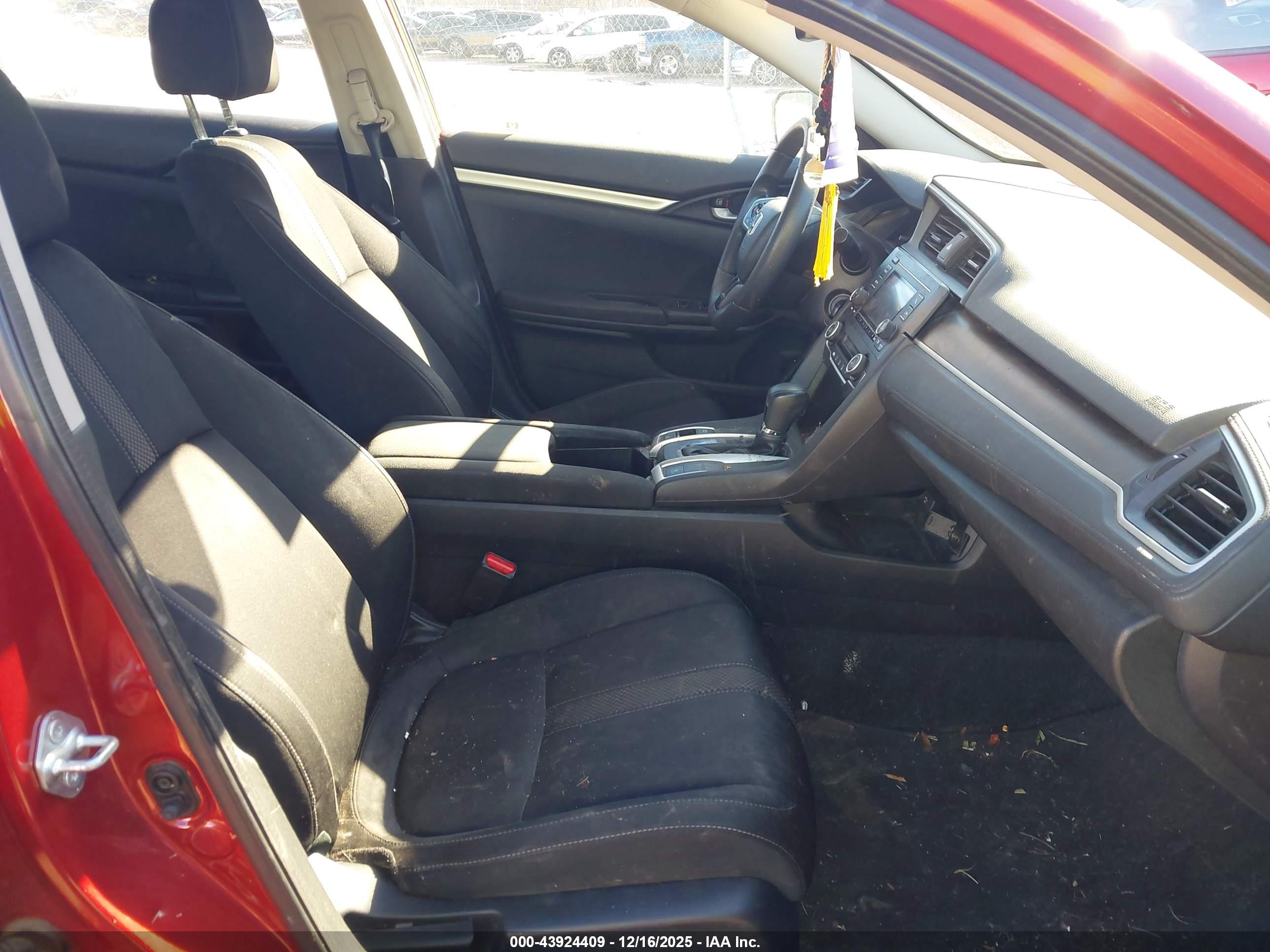 HONDA CIVIC image 5