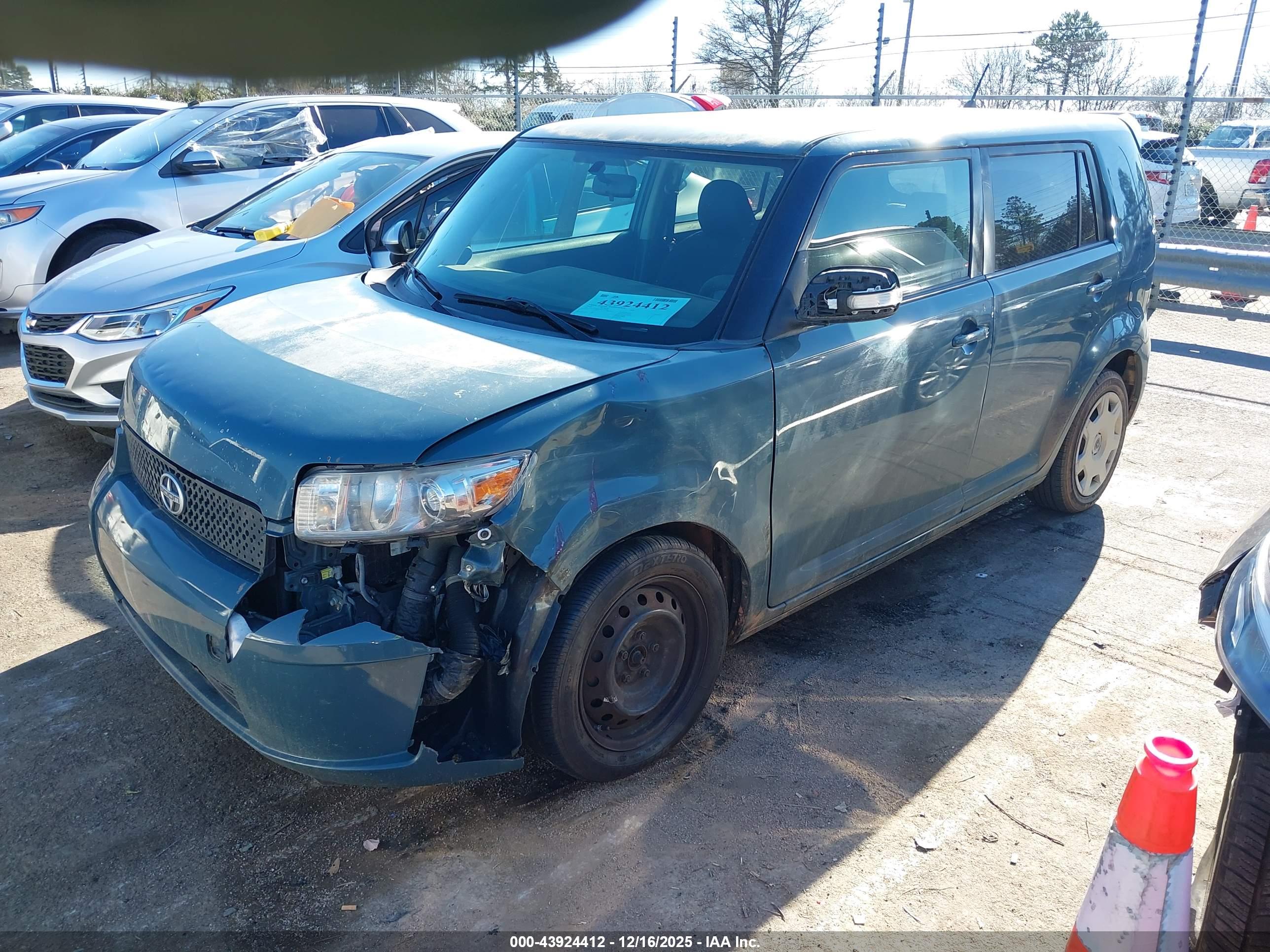 SCION XB image 2