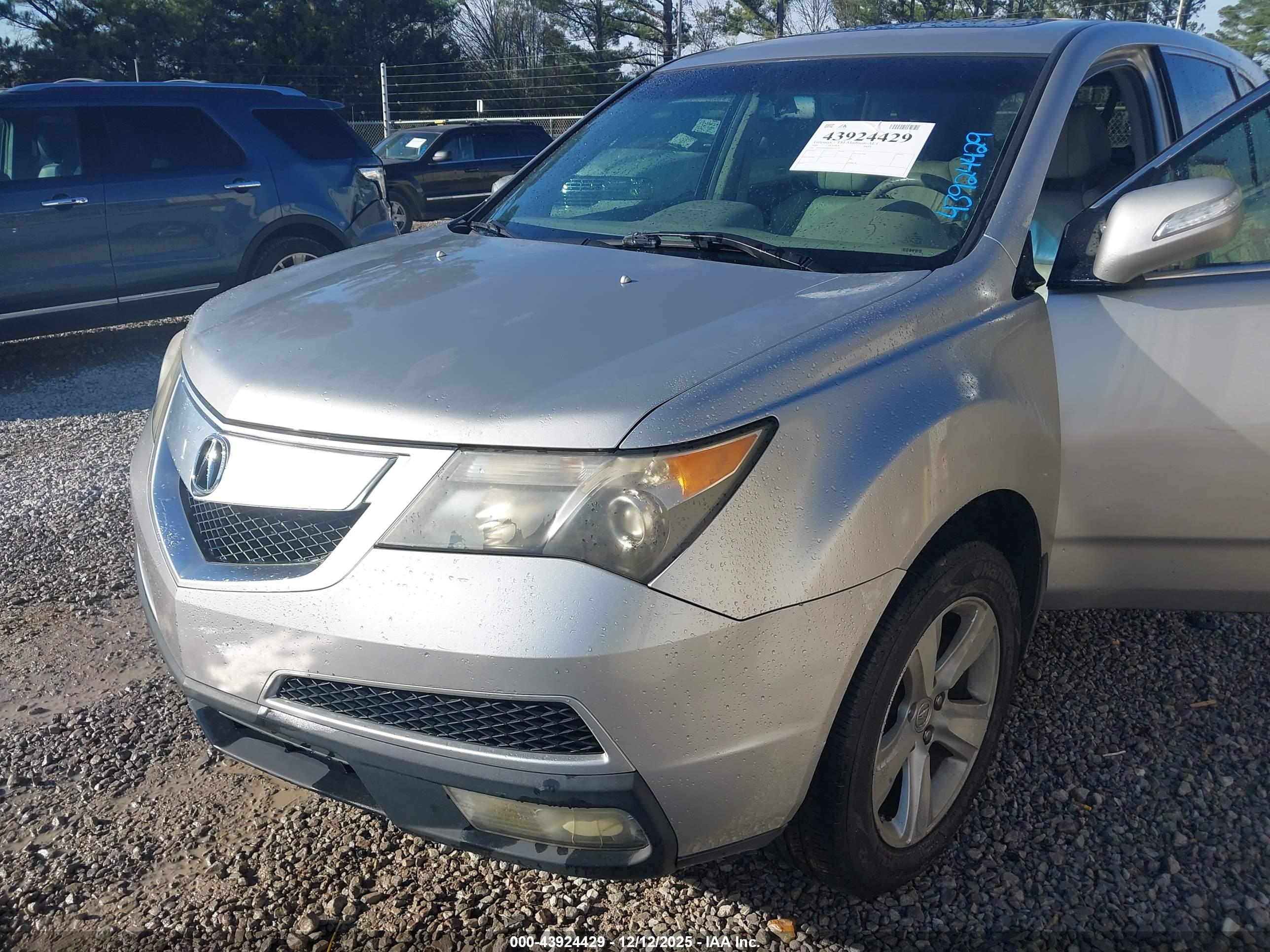 ACURA MDX image 6