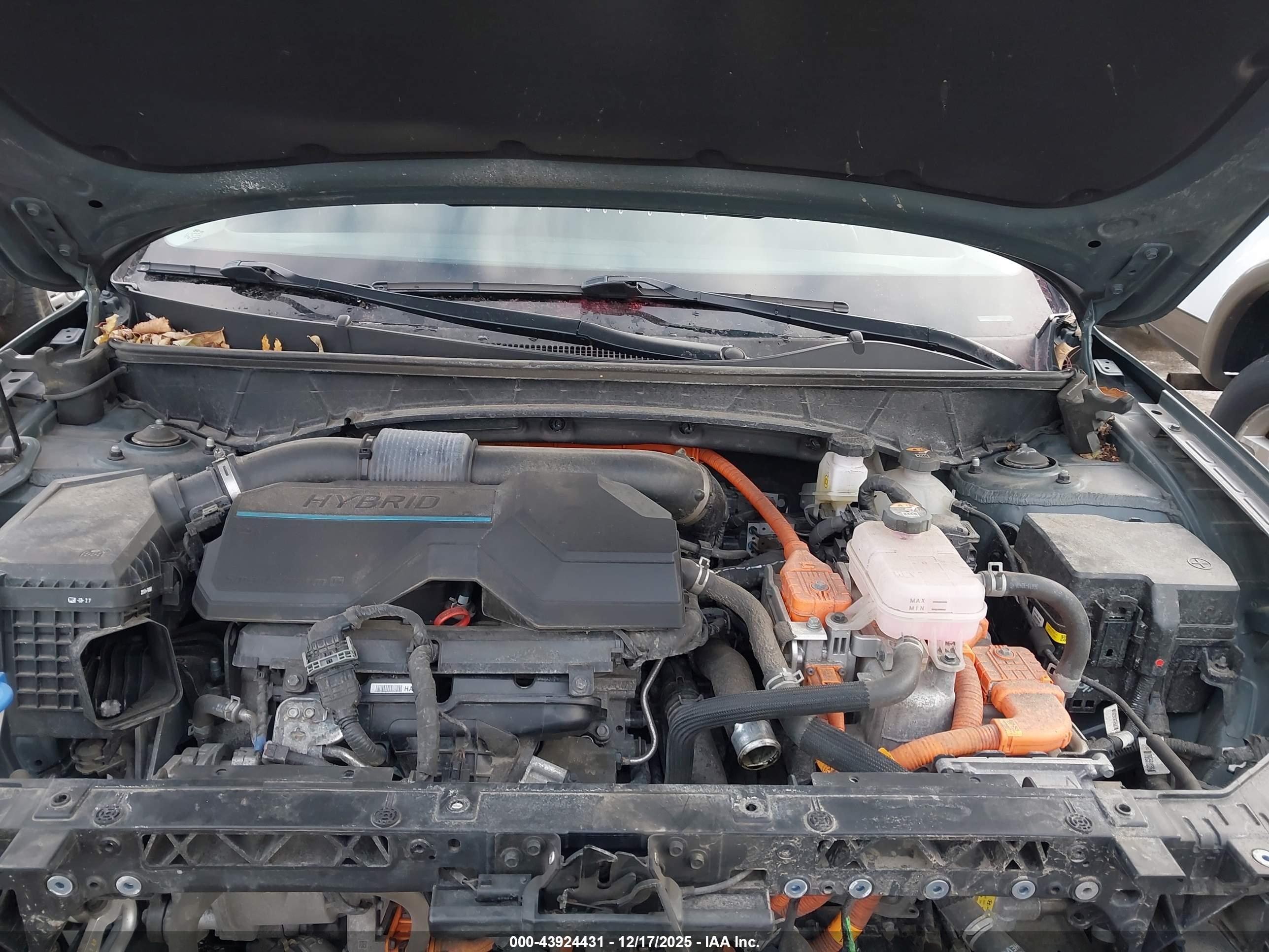 HYUNDAI TUCSON image 10