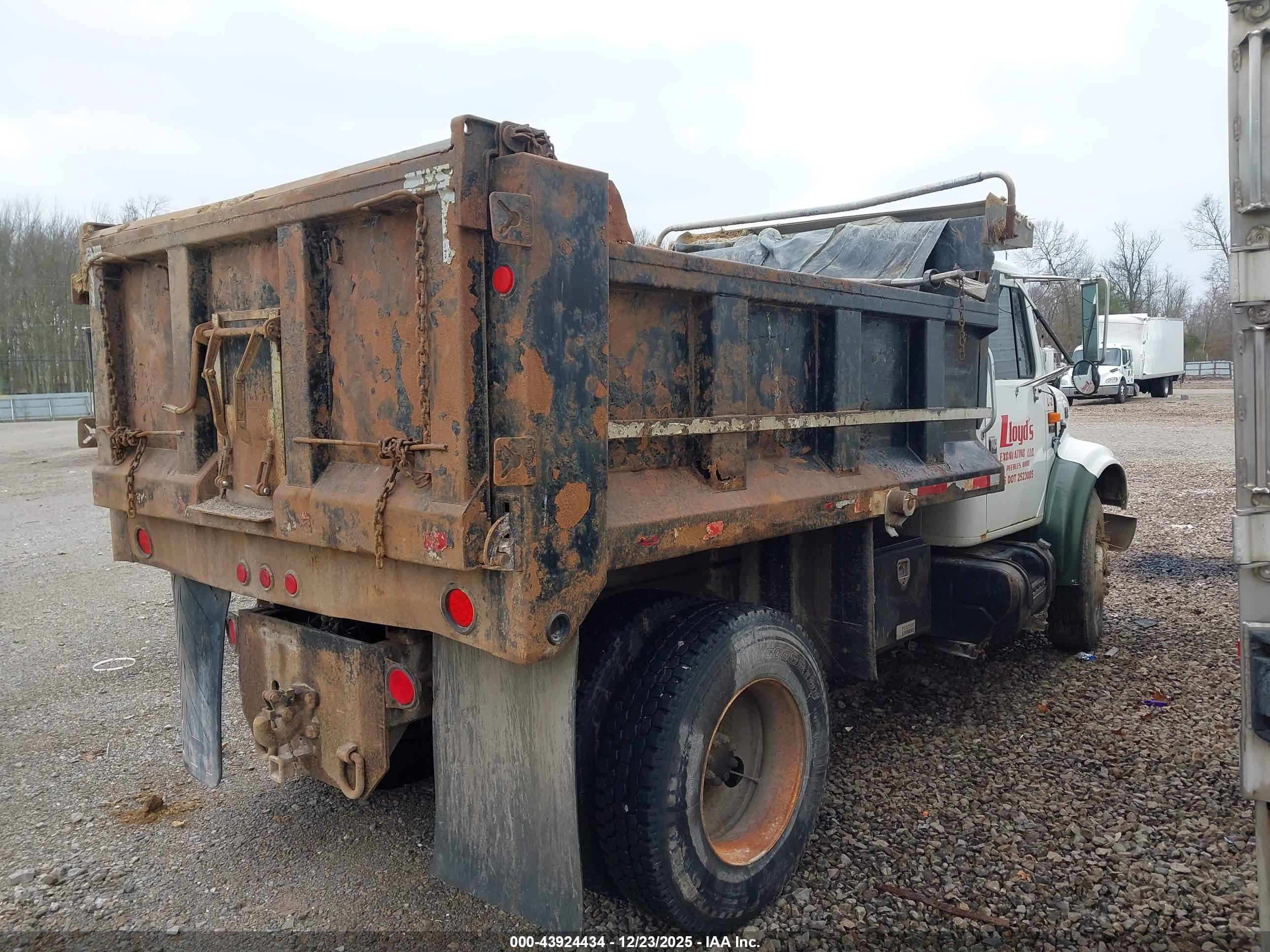 INTERNATIONAL 4000 image 4