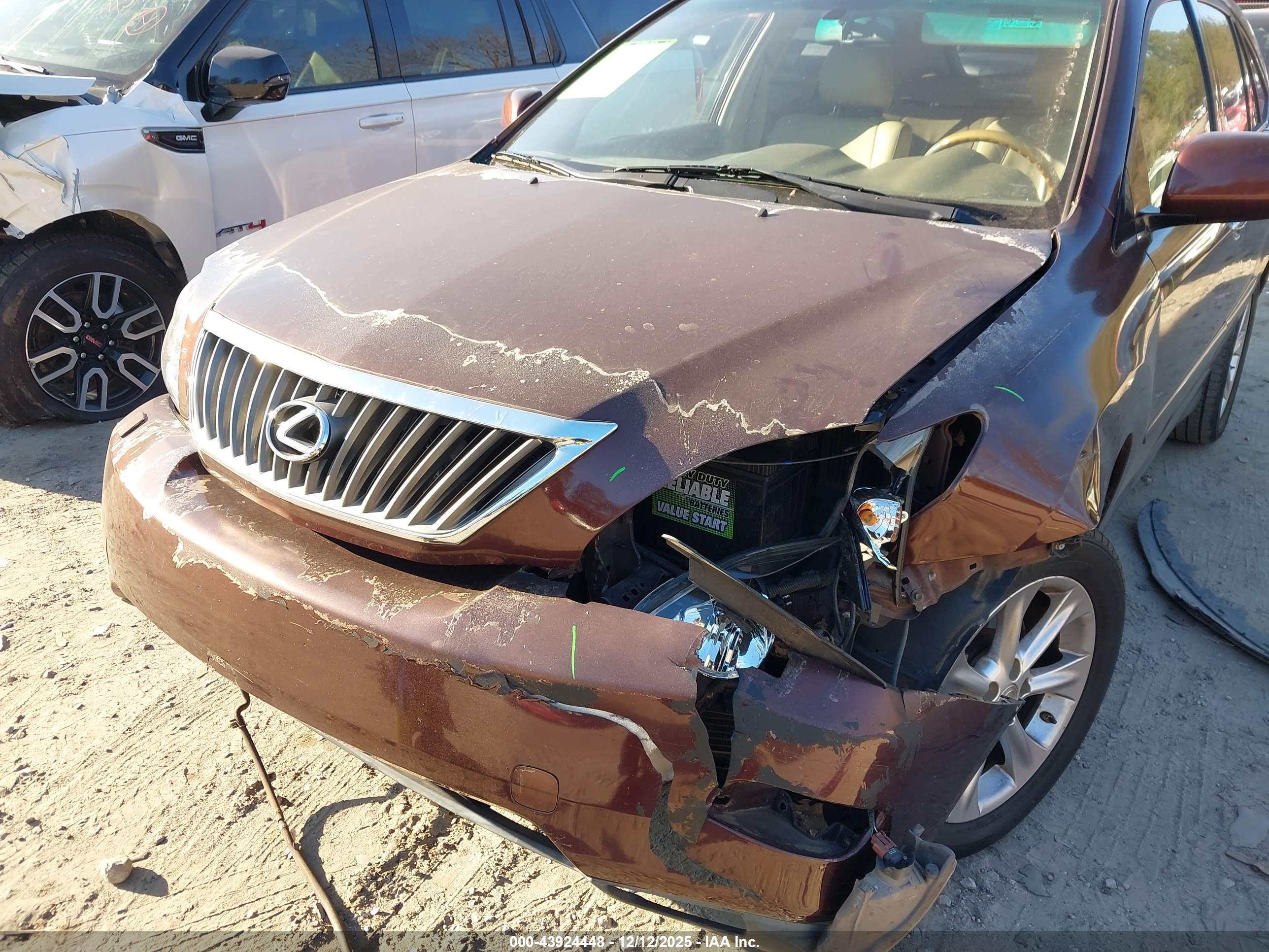 LEXUS RX image 6